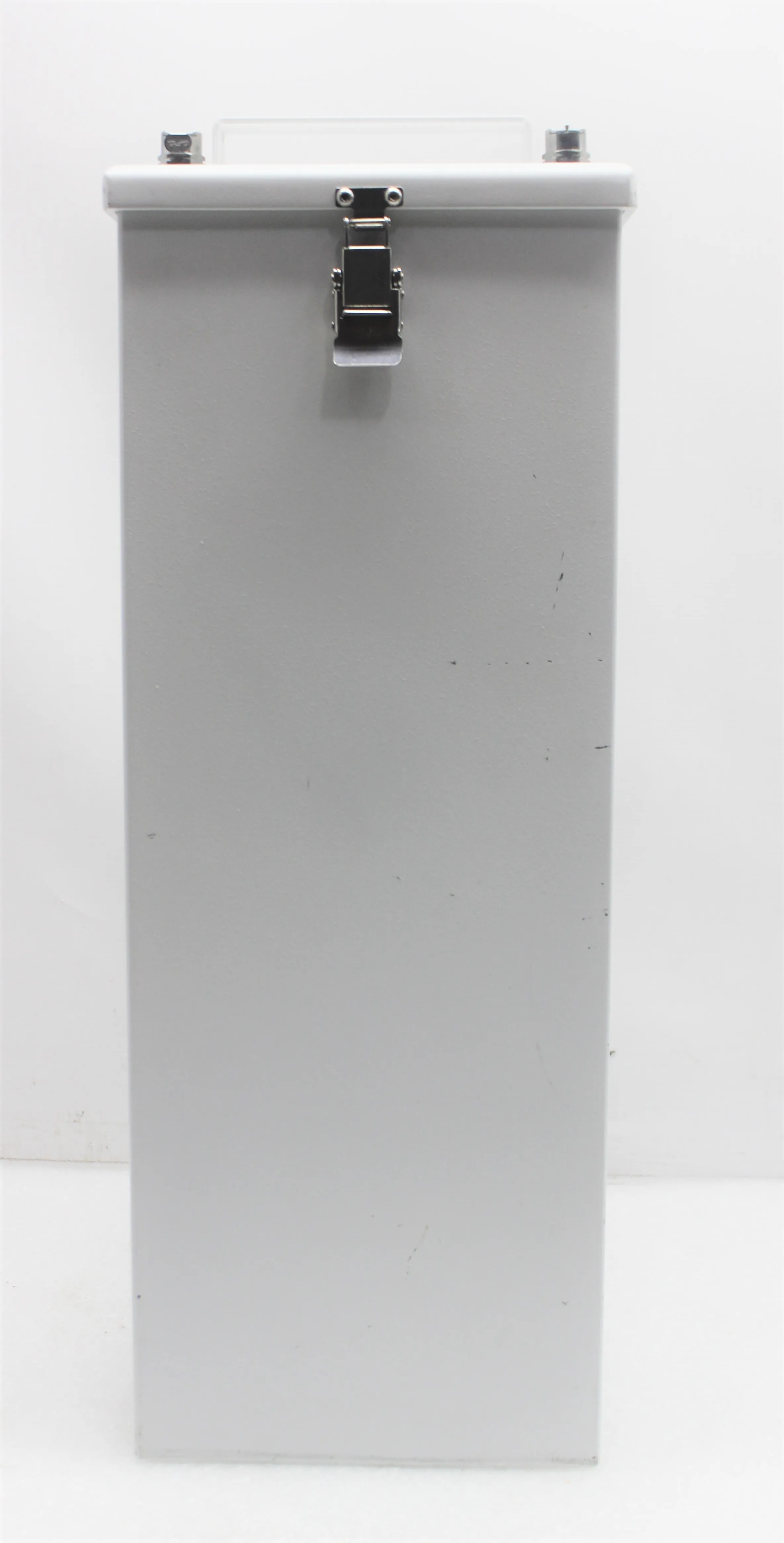 Roylan Development Palm Springs Enclosure Cryotank