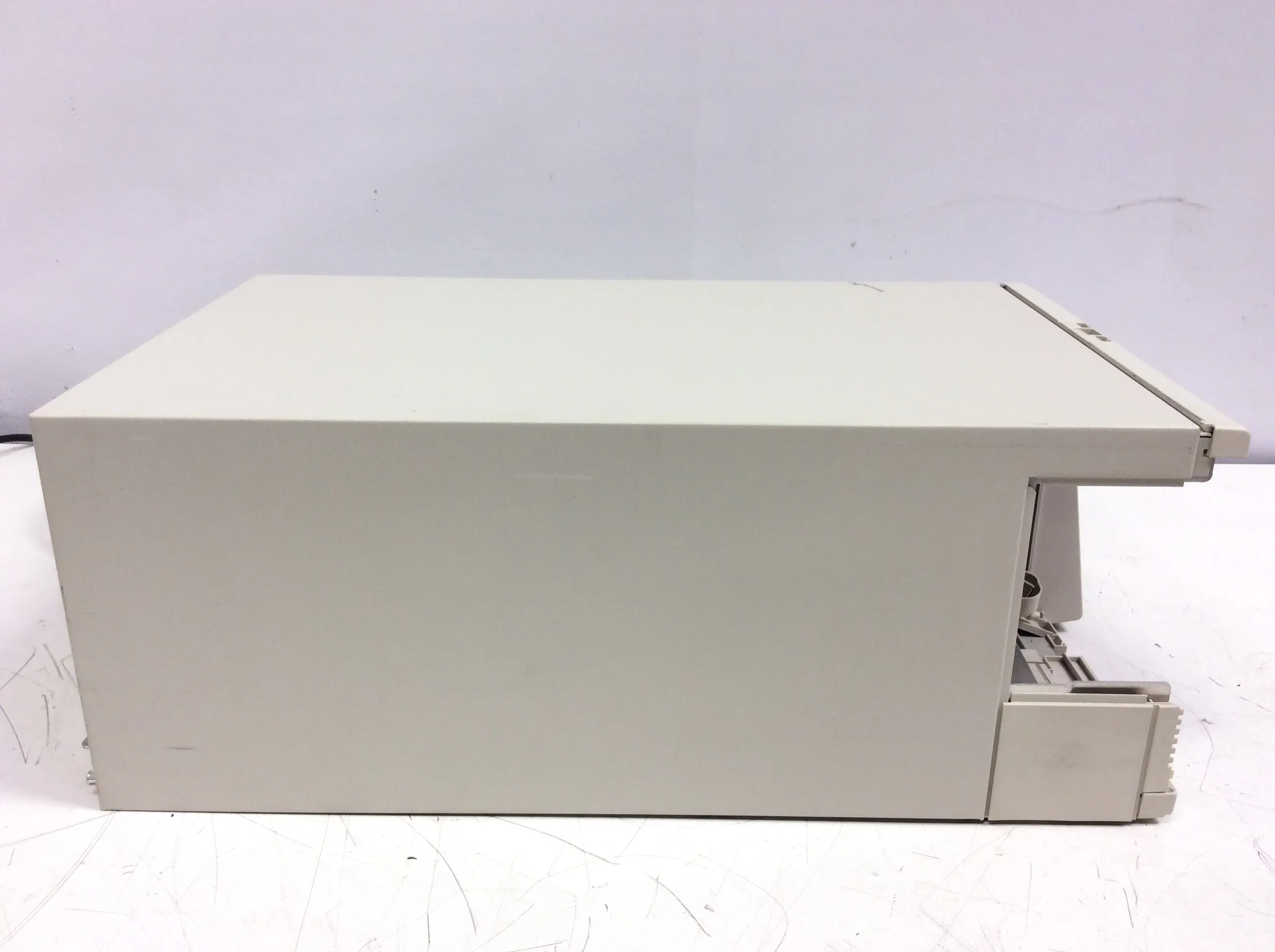 Hewlett Packard 79855A Series 1050 Autosampler HPLC / FPLC / GC / CE