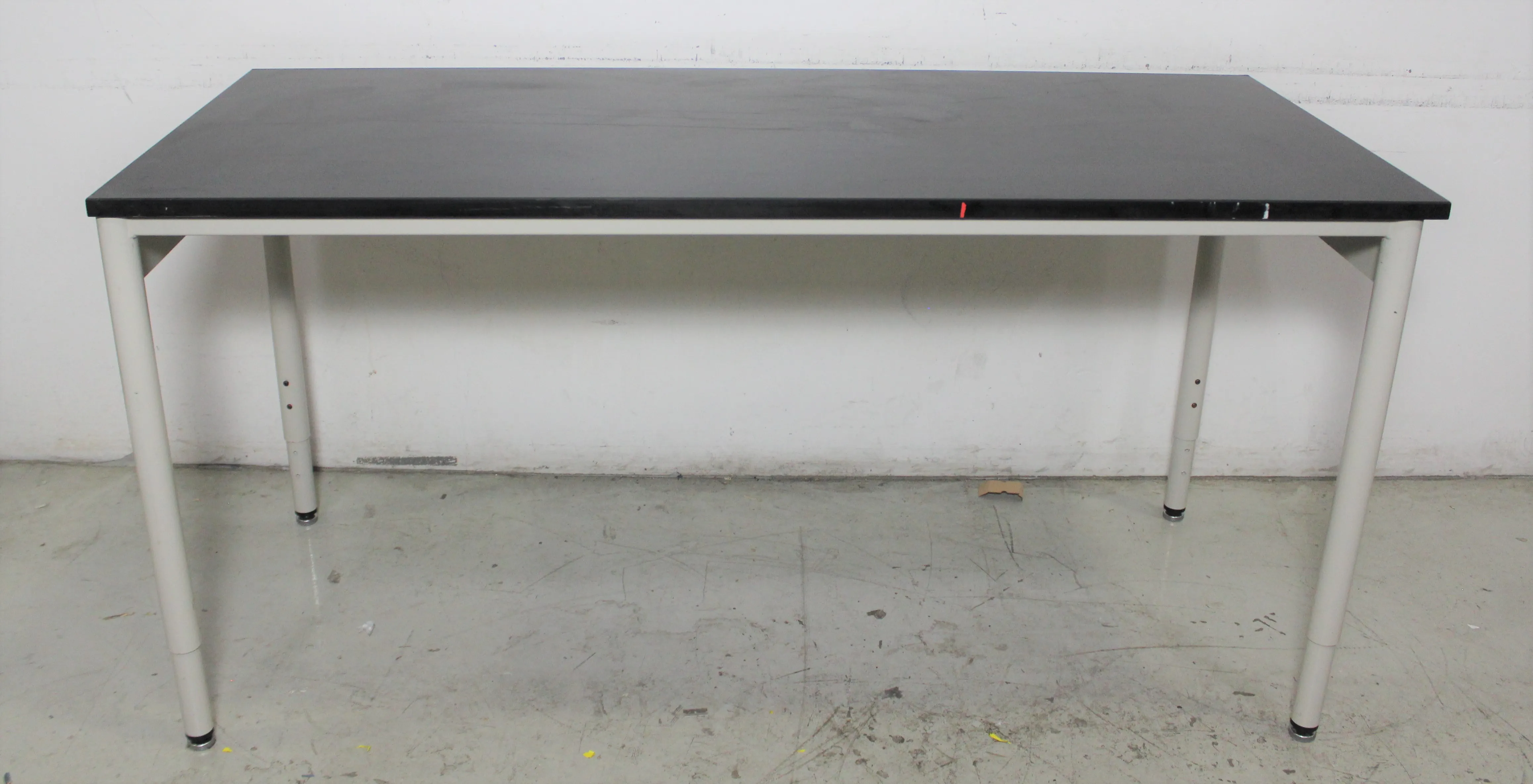 Agensys 1800 Stewart 30x72 Table