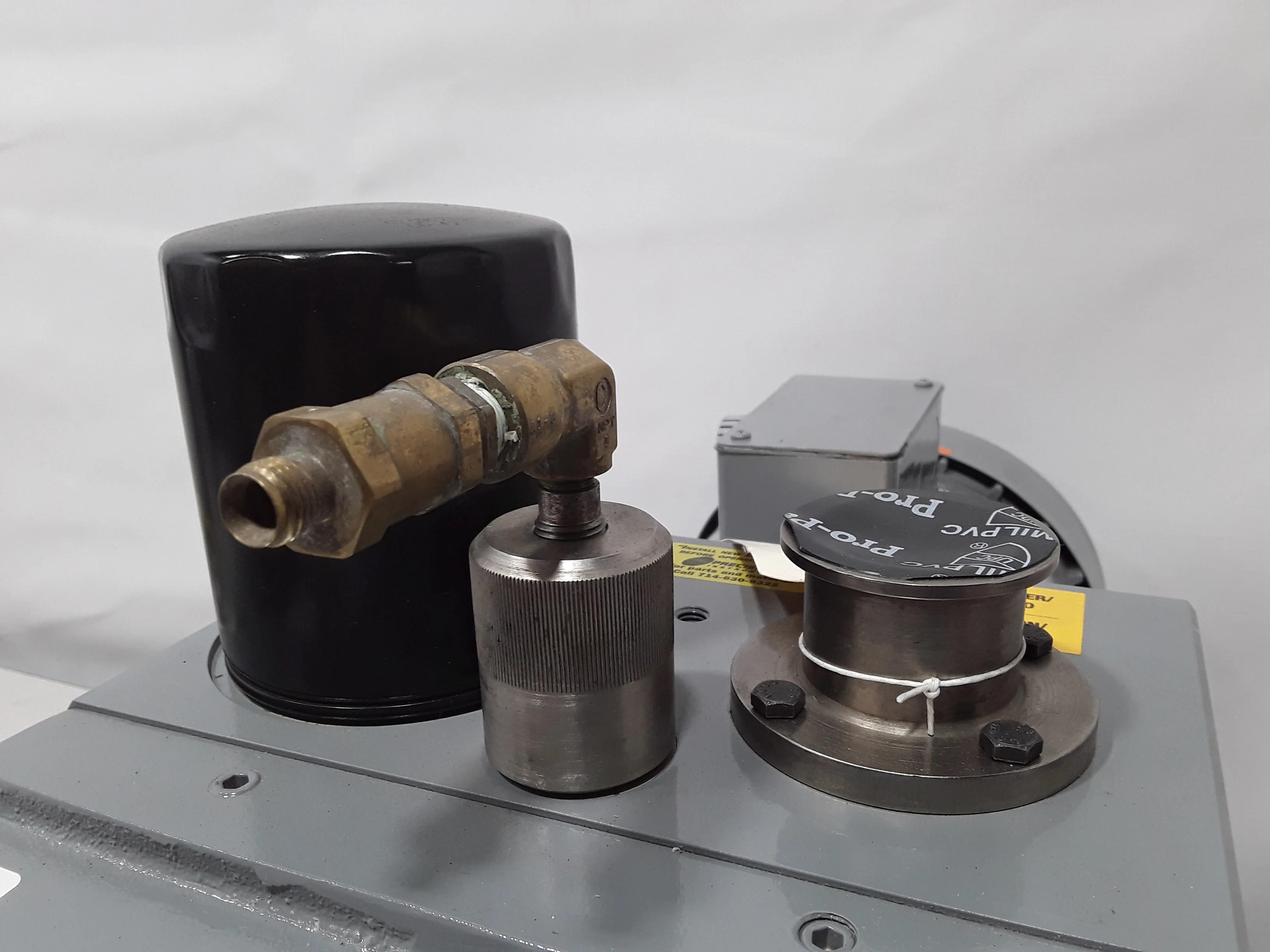 Stokes Vacuum Microvane 023-4 55CFM Pump W/ Reed Type Exhaust Valve 3HP/ 1740RPM