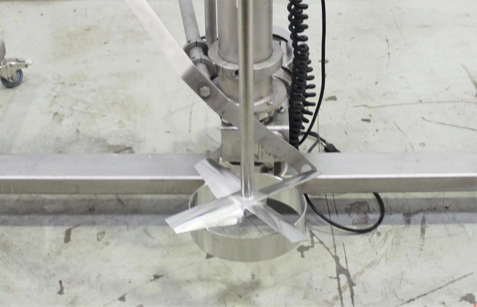 Sharpe Mixer SSG-050VF Tank / Mixer by REUZEit