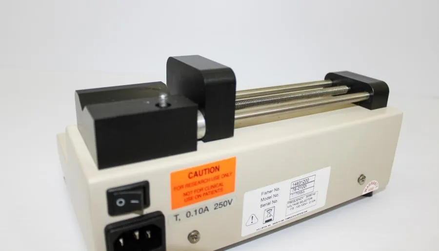 Fisher Scientific Laboratory Syringe Infusion Pump Model 78-0100I