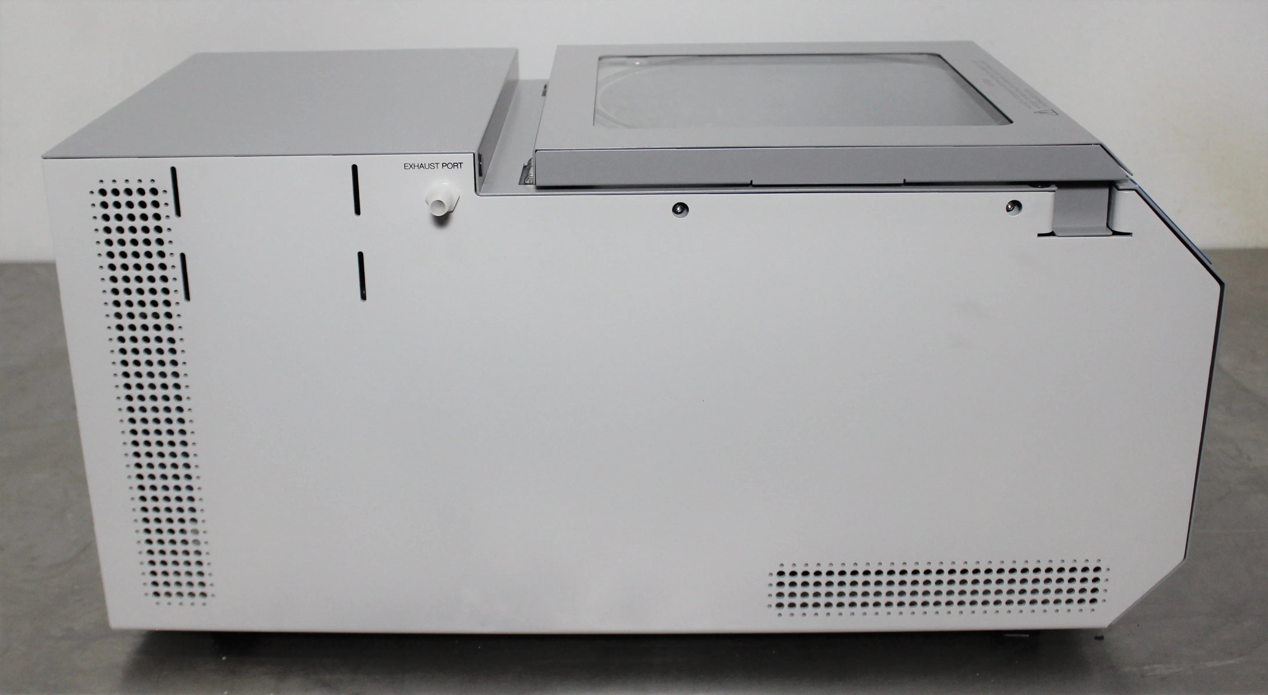 Thermo Scientific SpeedVac DNA 130 Vacuum Concentrator System with 36 x 1.5-2.0 ml Rotor