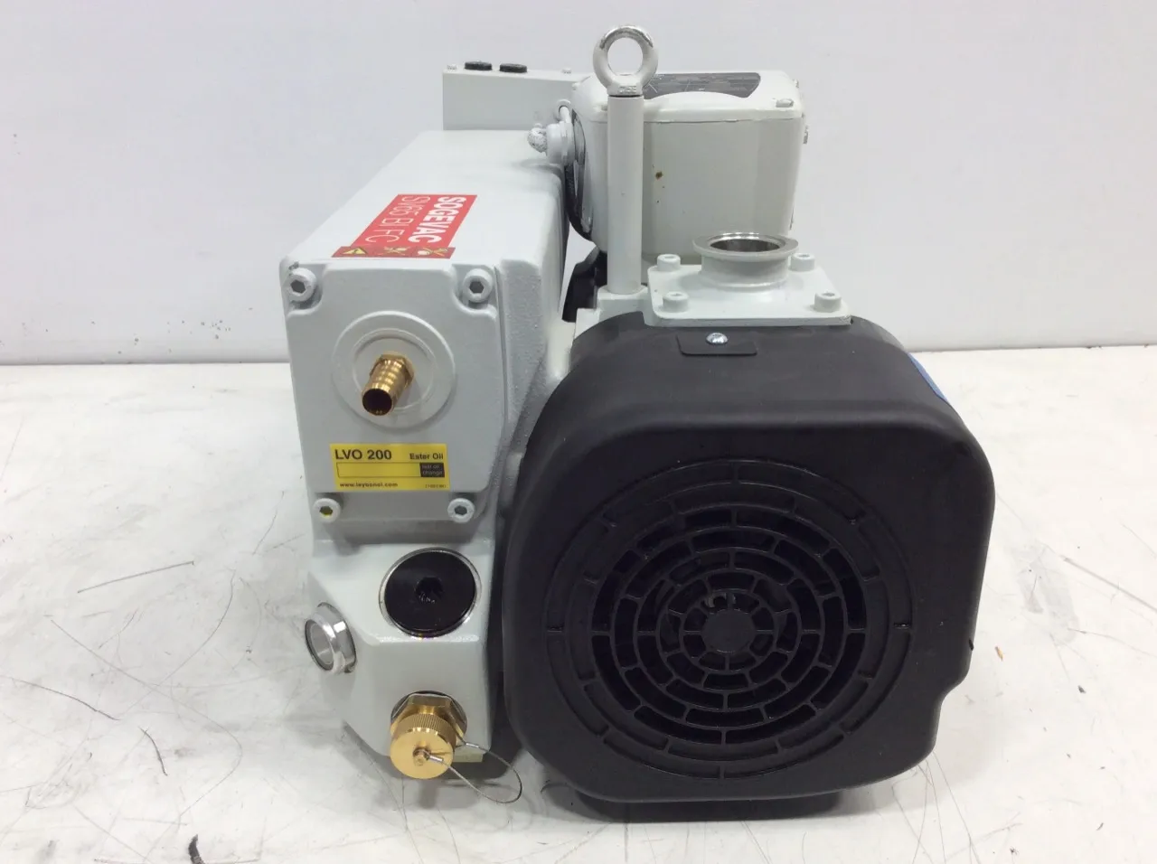Sogevac SV65 BI FC Single Stage Oil Sealed Rotary Vane Vacuum Pump 1.1 Torr