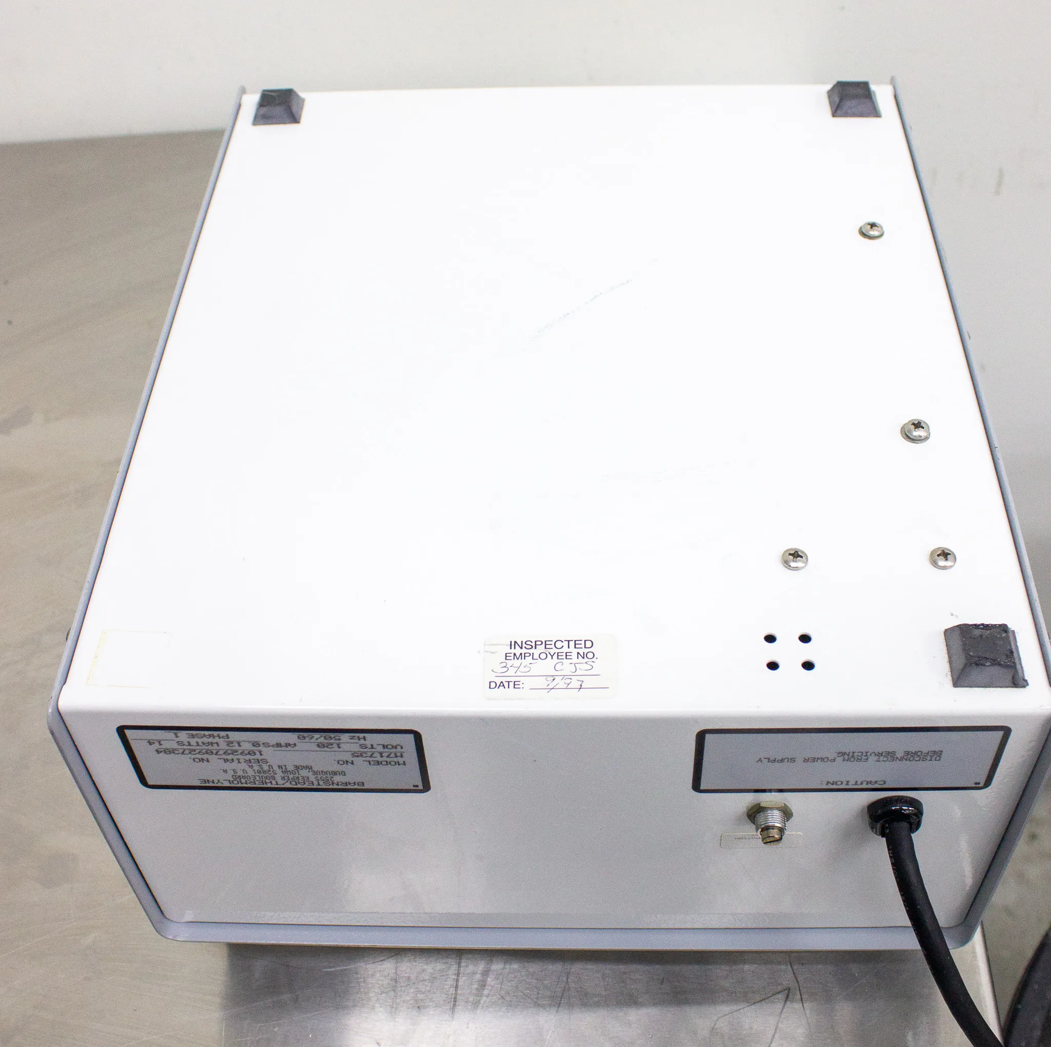 Barnstead/Thermolyne Model M71735 Slow Speed Roto Mix Compact Slow-Speed Orbital Shaker