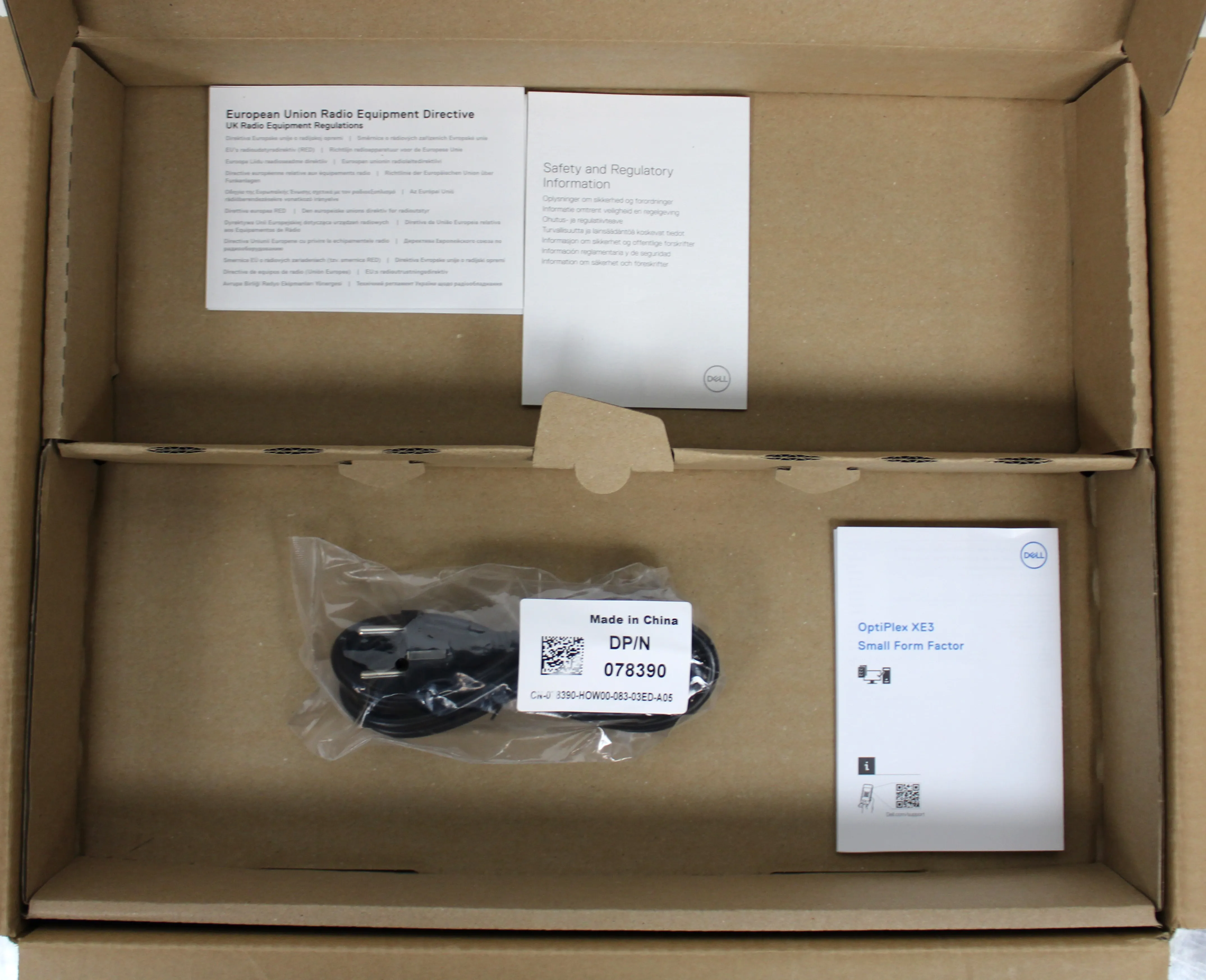 Dell OptiPlex XE3 - SFF Core i5 8500 3 GHz RAM 8 GB HDD 500 GB DVD-Writer UHD Graphics 630 GigE Win 10 Pro 64-bit
