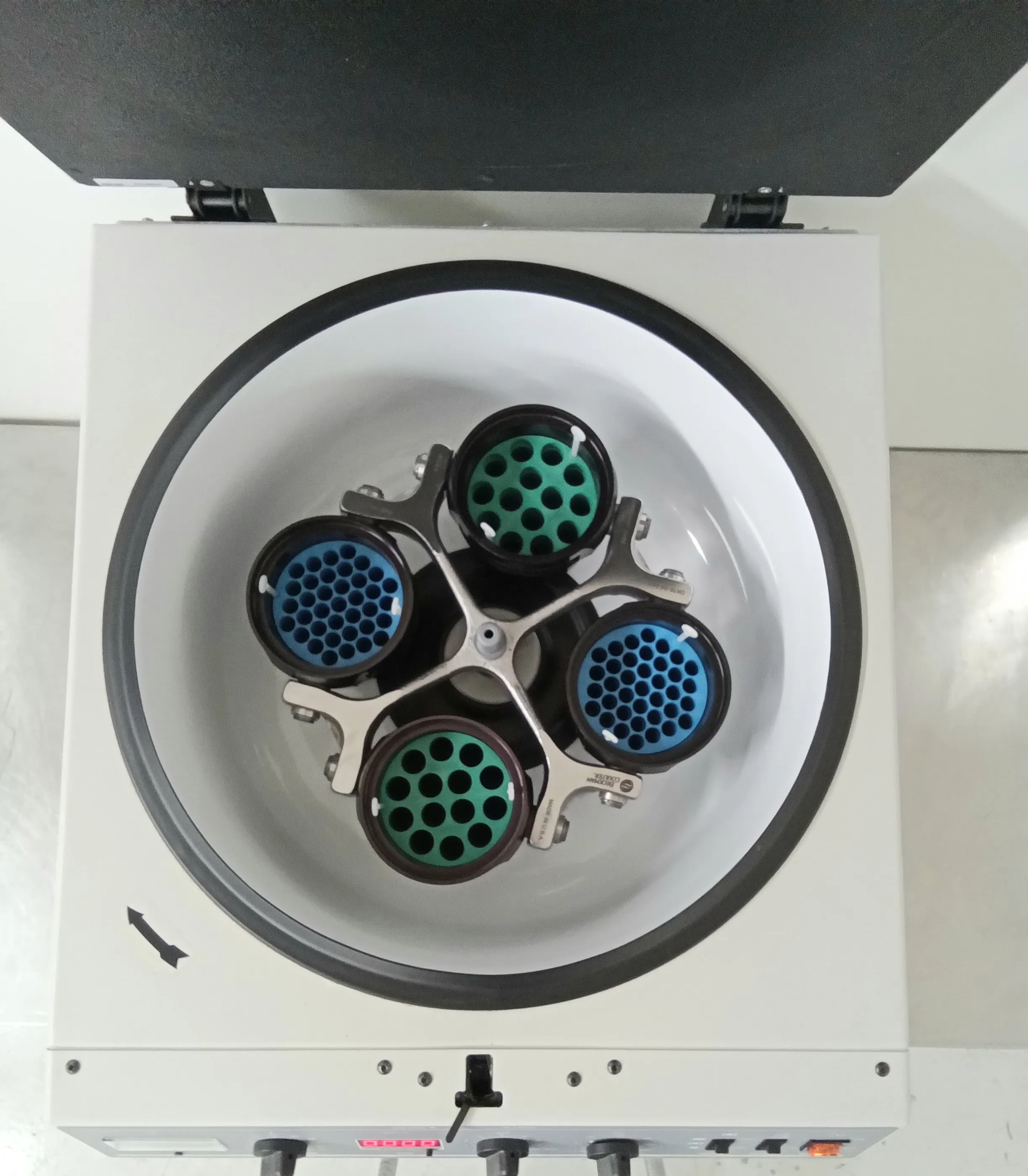 Beckman Coulter Allegra 6KR Refrigerated Centrifuge