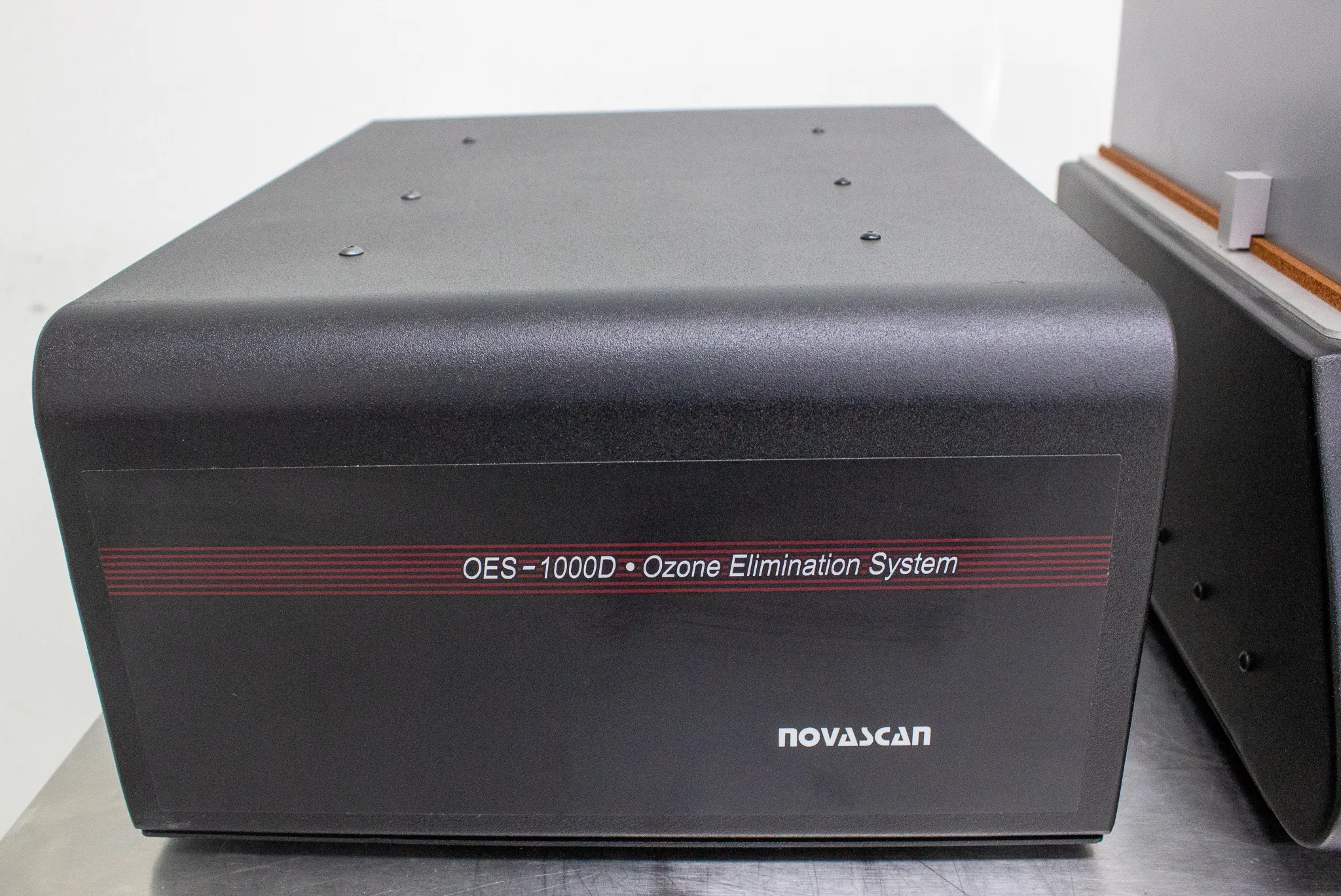 Novascan PSD Pro Series DIgital UV Ozone System w/ OES-1000D Ozone Elimination System