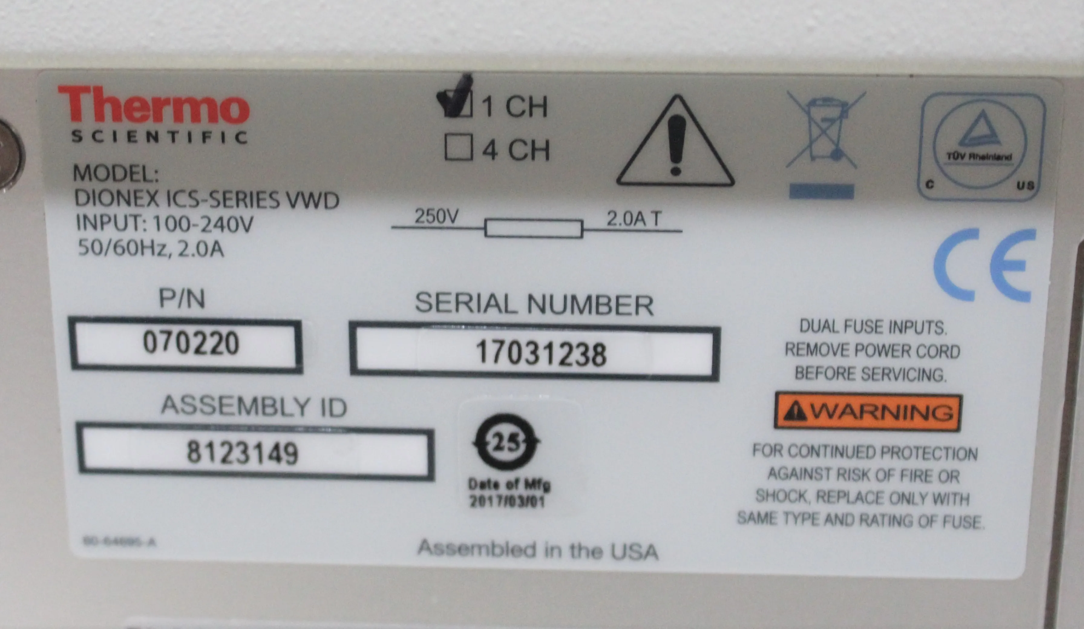 Thermo Scientific Dionex ICS Series Variable Wavelength Detector (Dionex VWD)