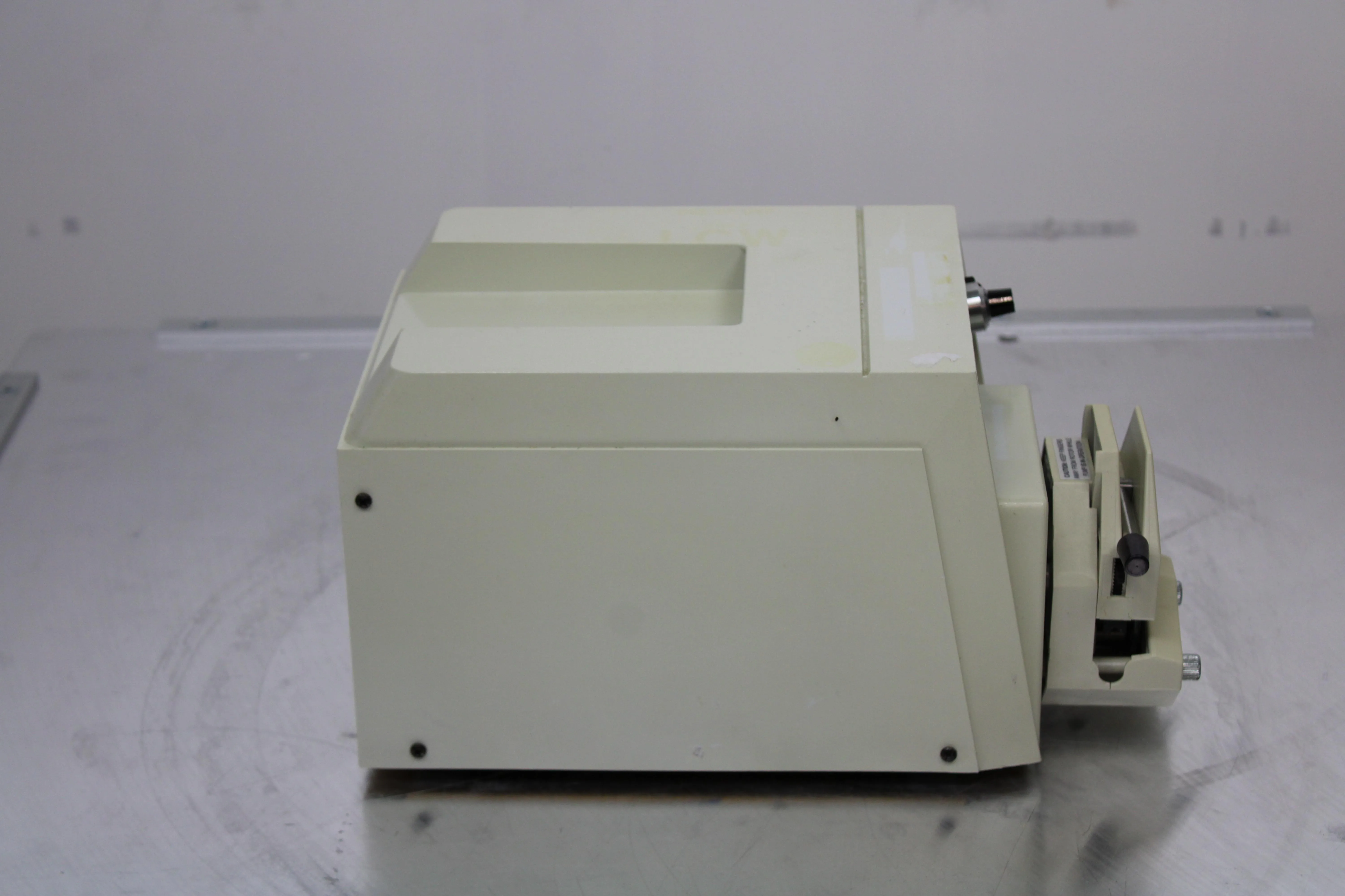 Barnant 77521-57 Pump Peristaltic Non-Functional Unit 240V 50Hz/60Hz