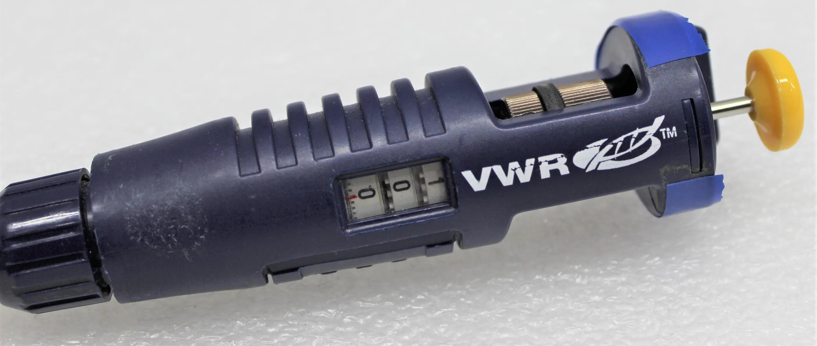 VWR Single Channel Pipette 20-200uL Liquid Handling Equipment