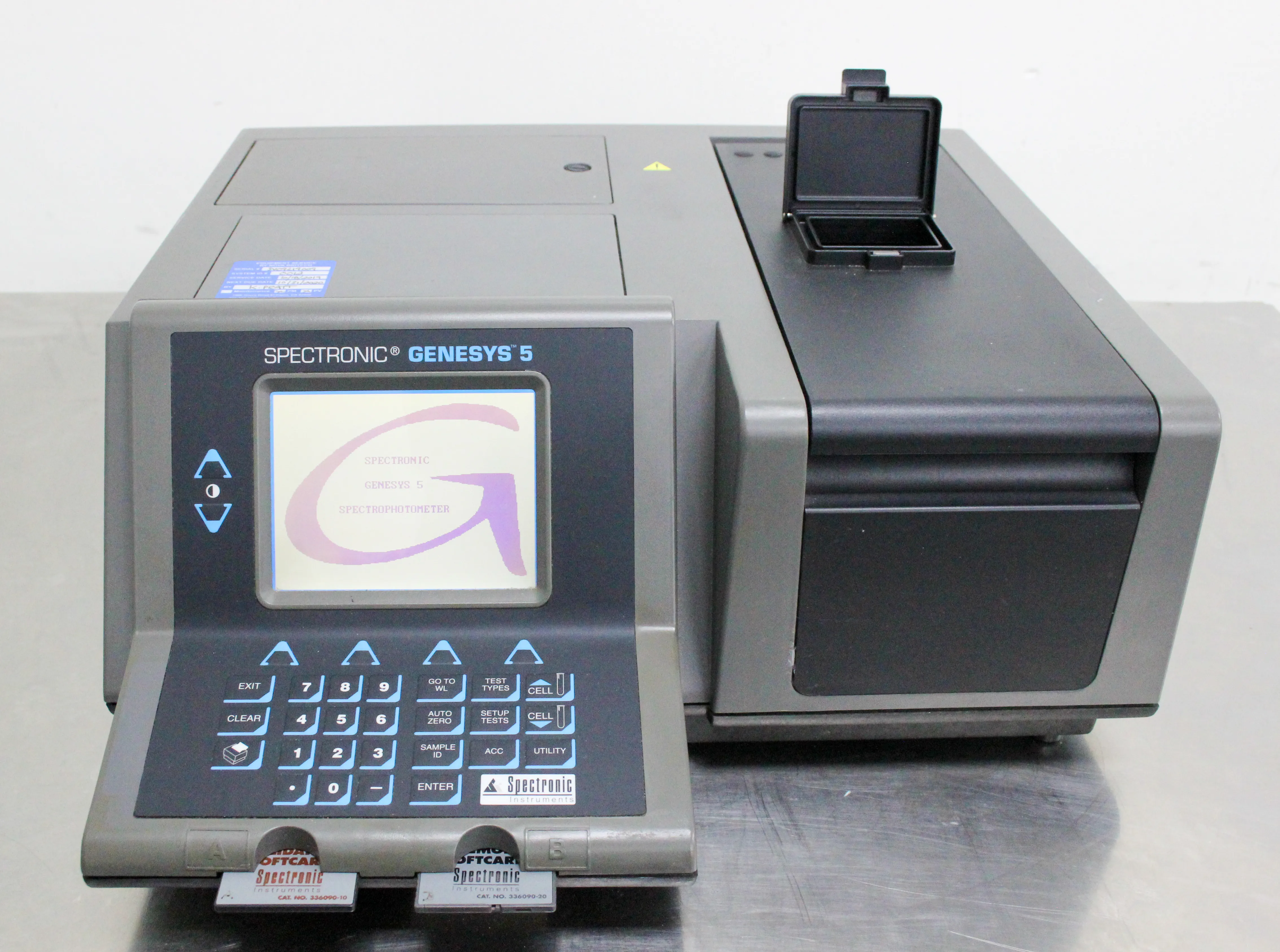 Spectronic Genesys 5 UV/Visible Spectrophotometer CAT# 336001