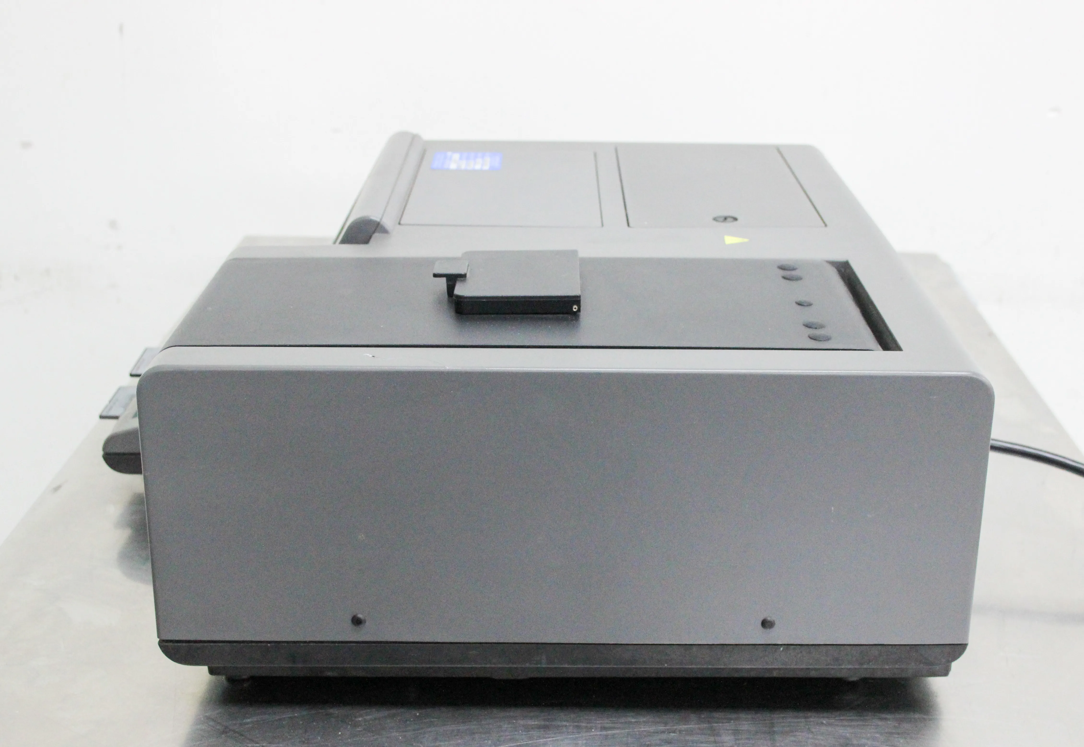 Spectronic Genesys 5 UV/Visible Spectrophotometer CAT# 336001
