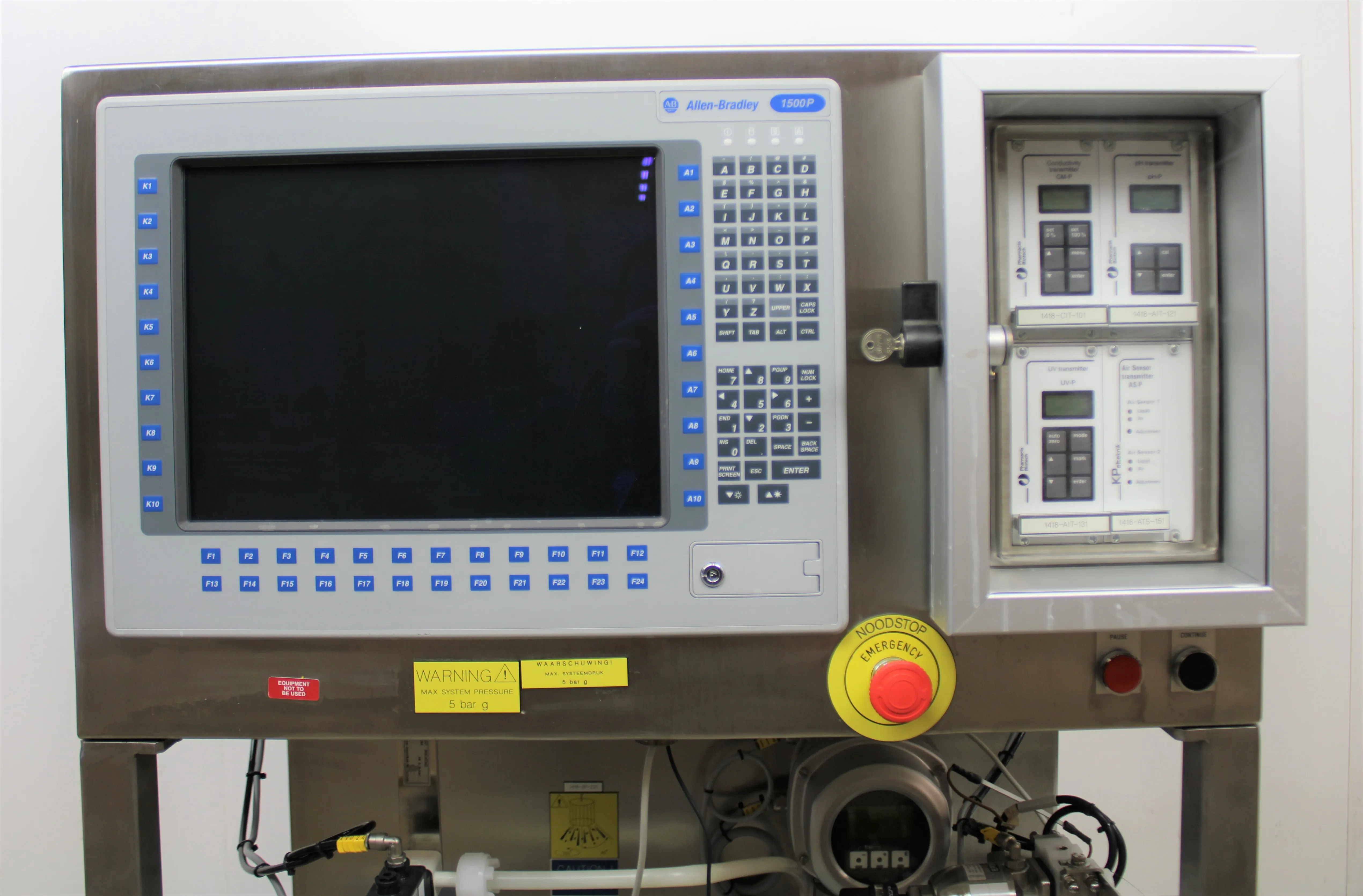 Amersham Pharmacia Biotech Liquid Chromatography System 1418 - For Parts or Not Working