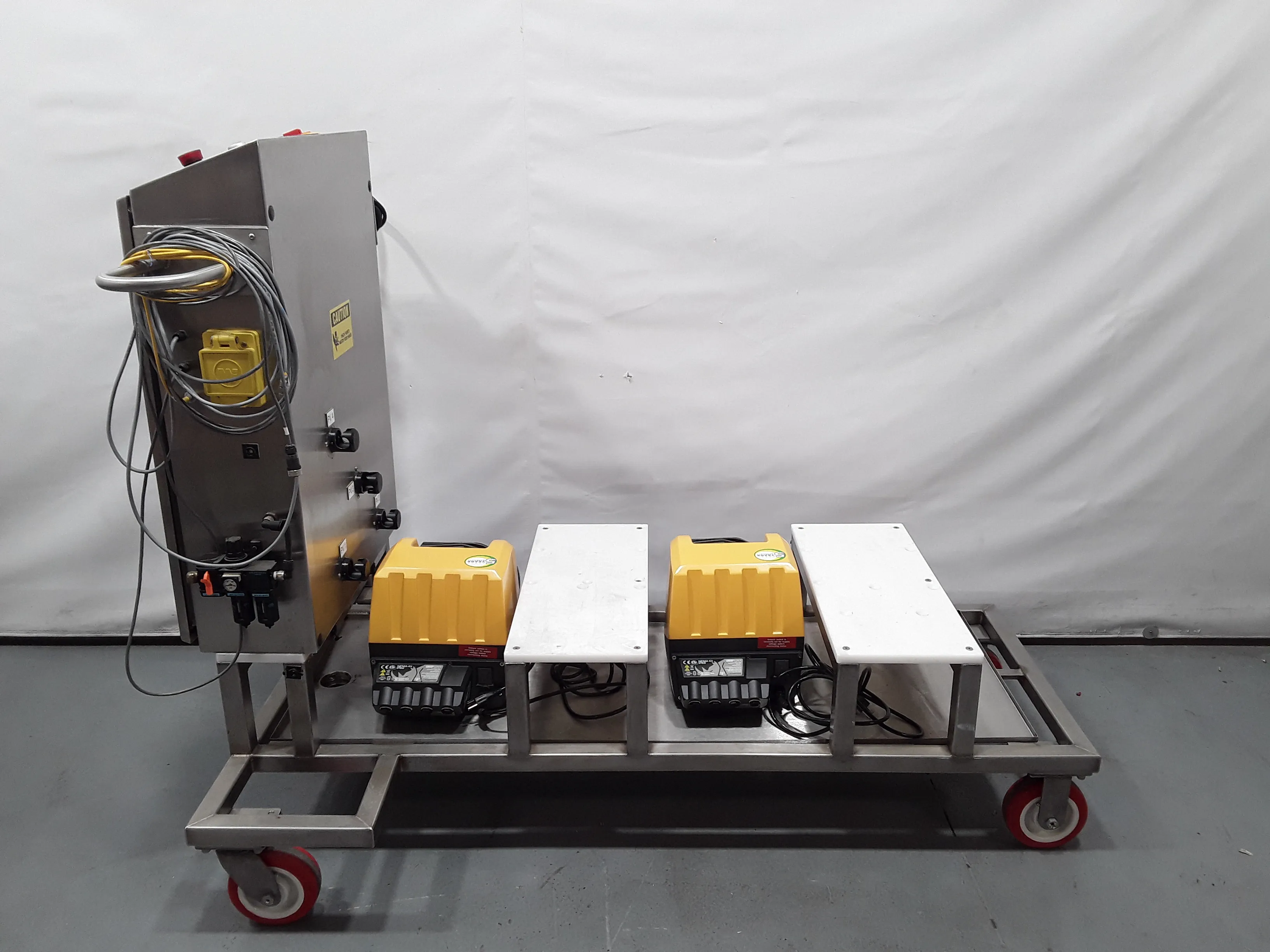 Gen-Probe Custom Fill Process Skid W/ 2 Watson Marlow 621 DI-R Pump - Used Lab Equipment