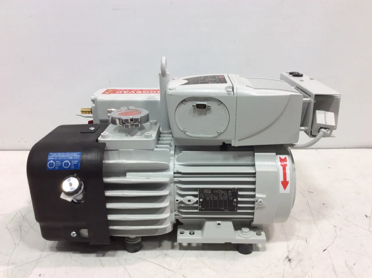 Sogevac SV65 BI FC Single Stage Oil Sealed Rotary Vane Vacuum Pump 1.1 Torr