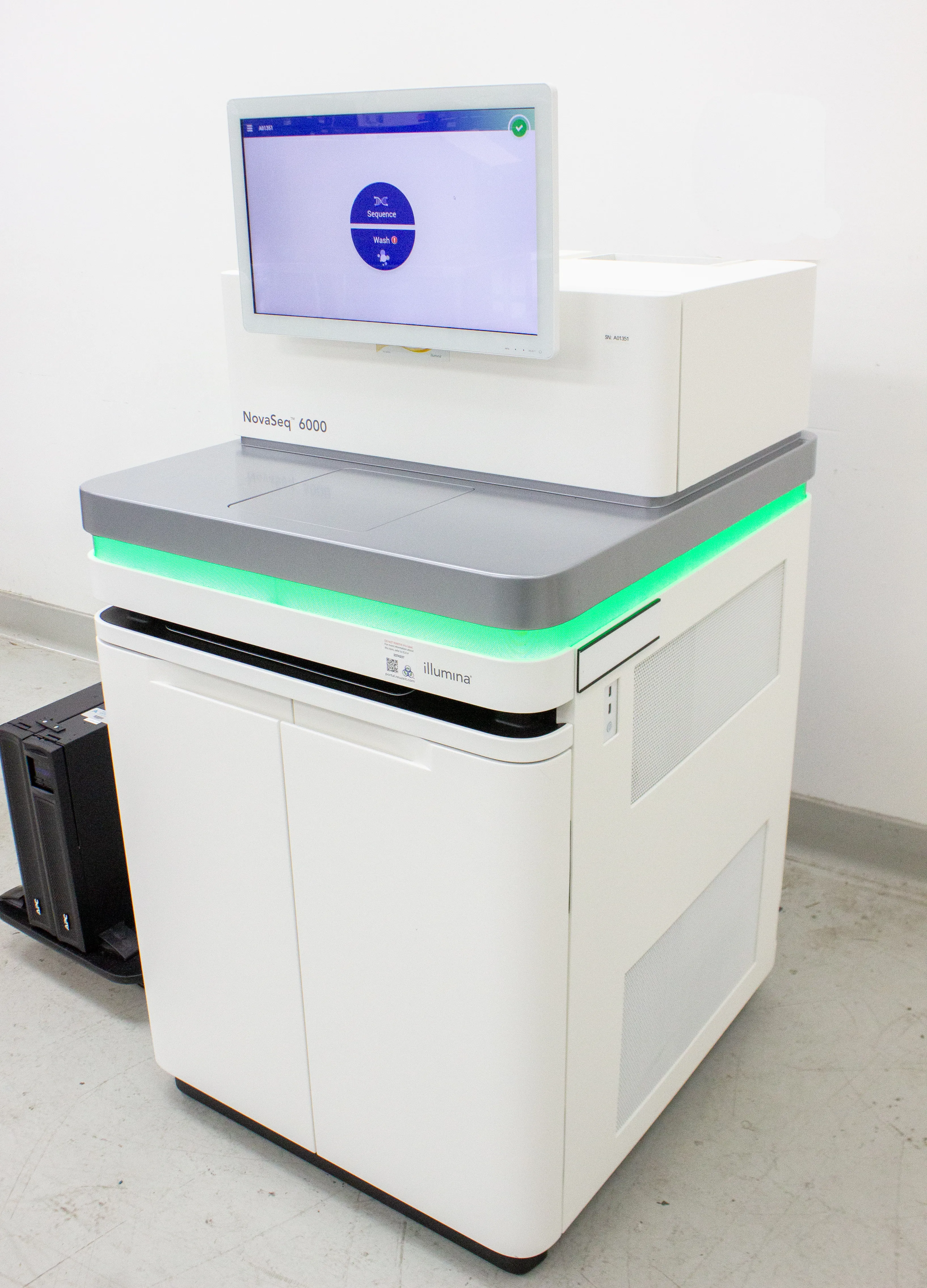 Illumina NovaSeq 6000 DNA Sequencer