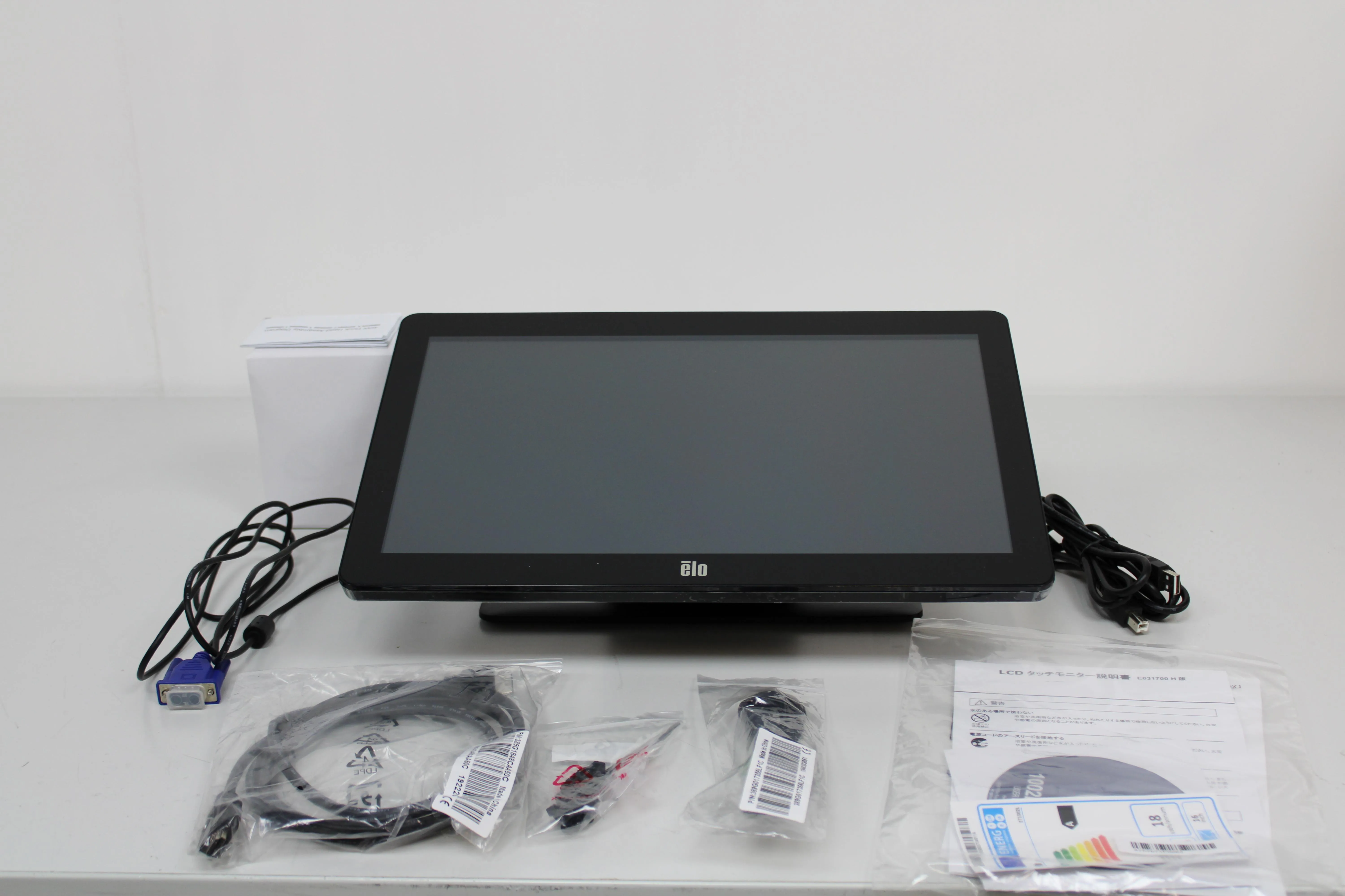 ELO 1502L Monitor Touchscreen 15.6in PCAP 10 Touch I/O Ports 02-Series