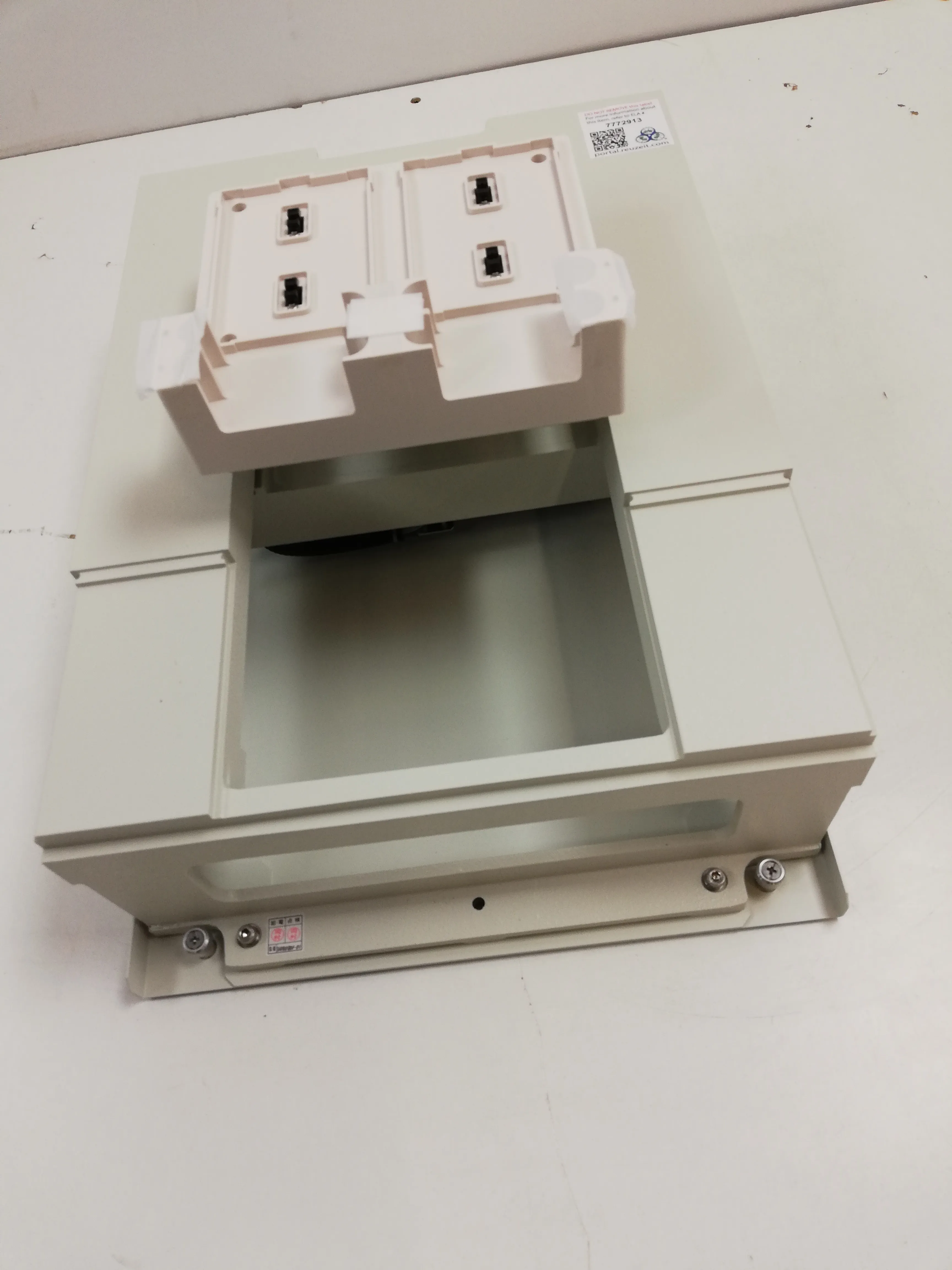 Hitachi 628-0310 3-Axis Rack Assembly for ABI Prism 3100 Genetic Analyzer