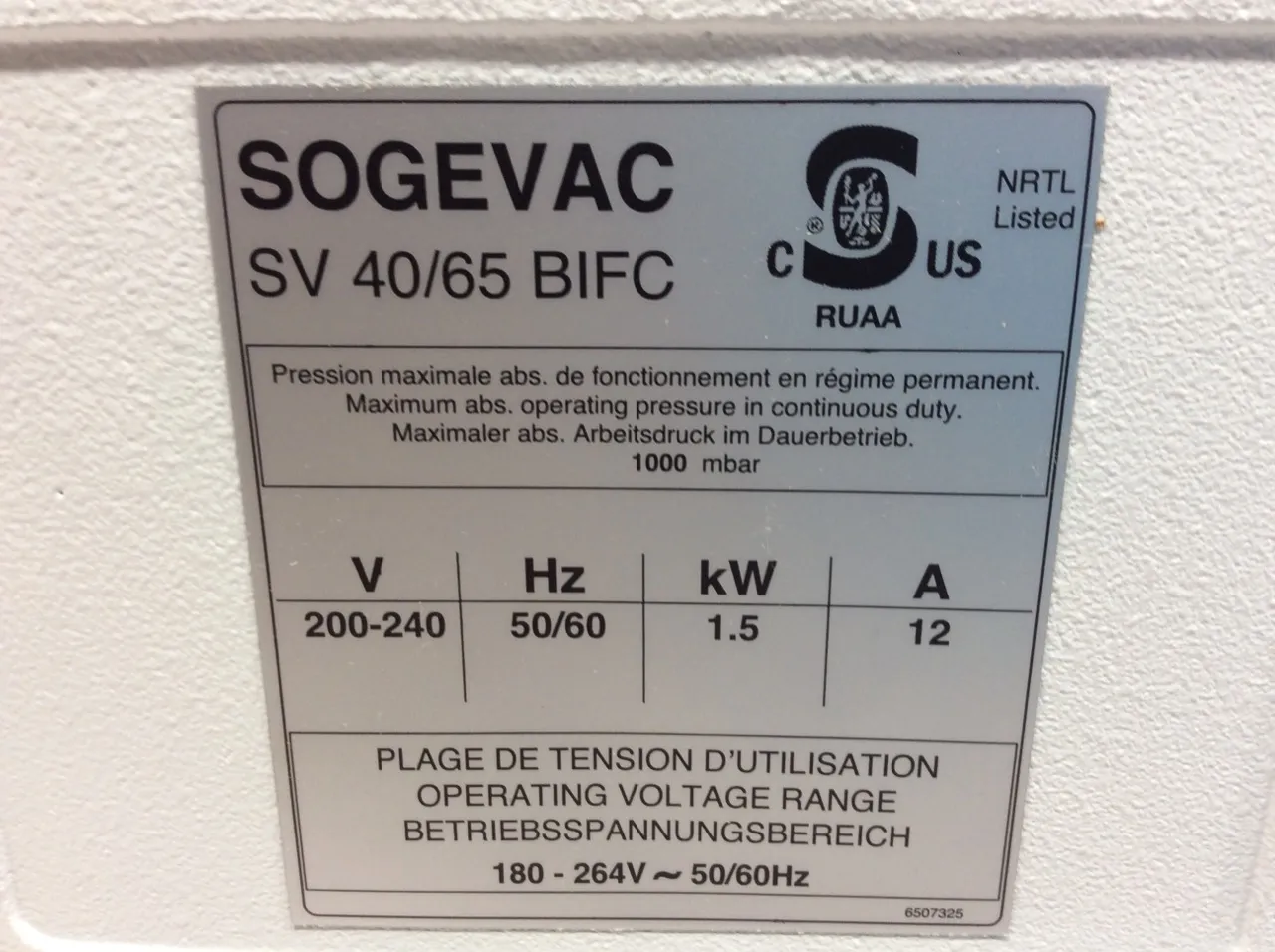 Sogevac SV65 BI FC Single Stage Oil Sealed Rotary Vane Vacuum Pump 1.1 Torr