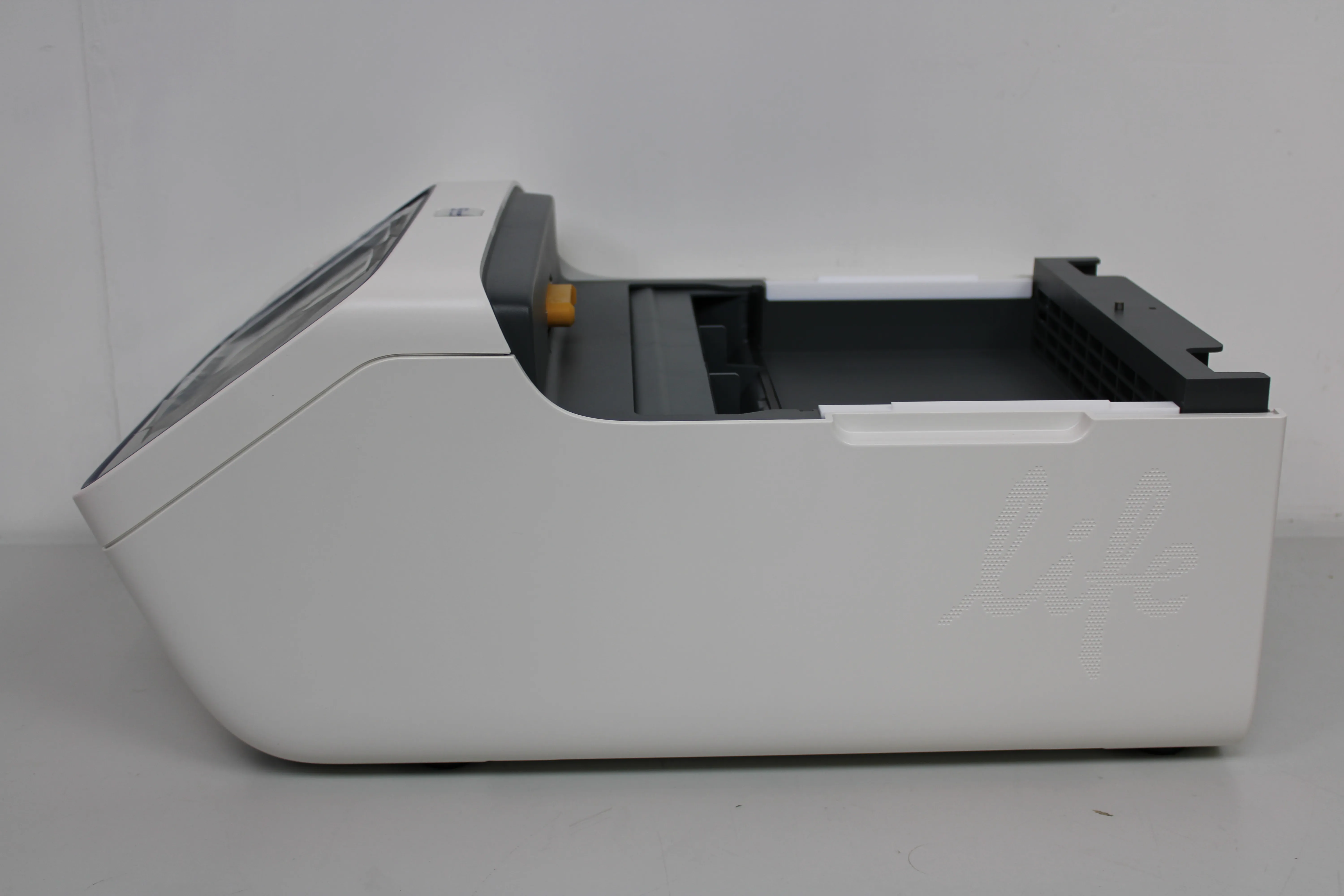 Applied Biosystems ProFlex Base Real Time PCR Machine 4483636