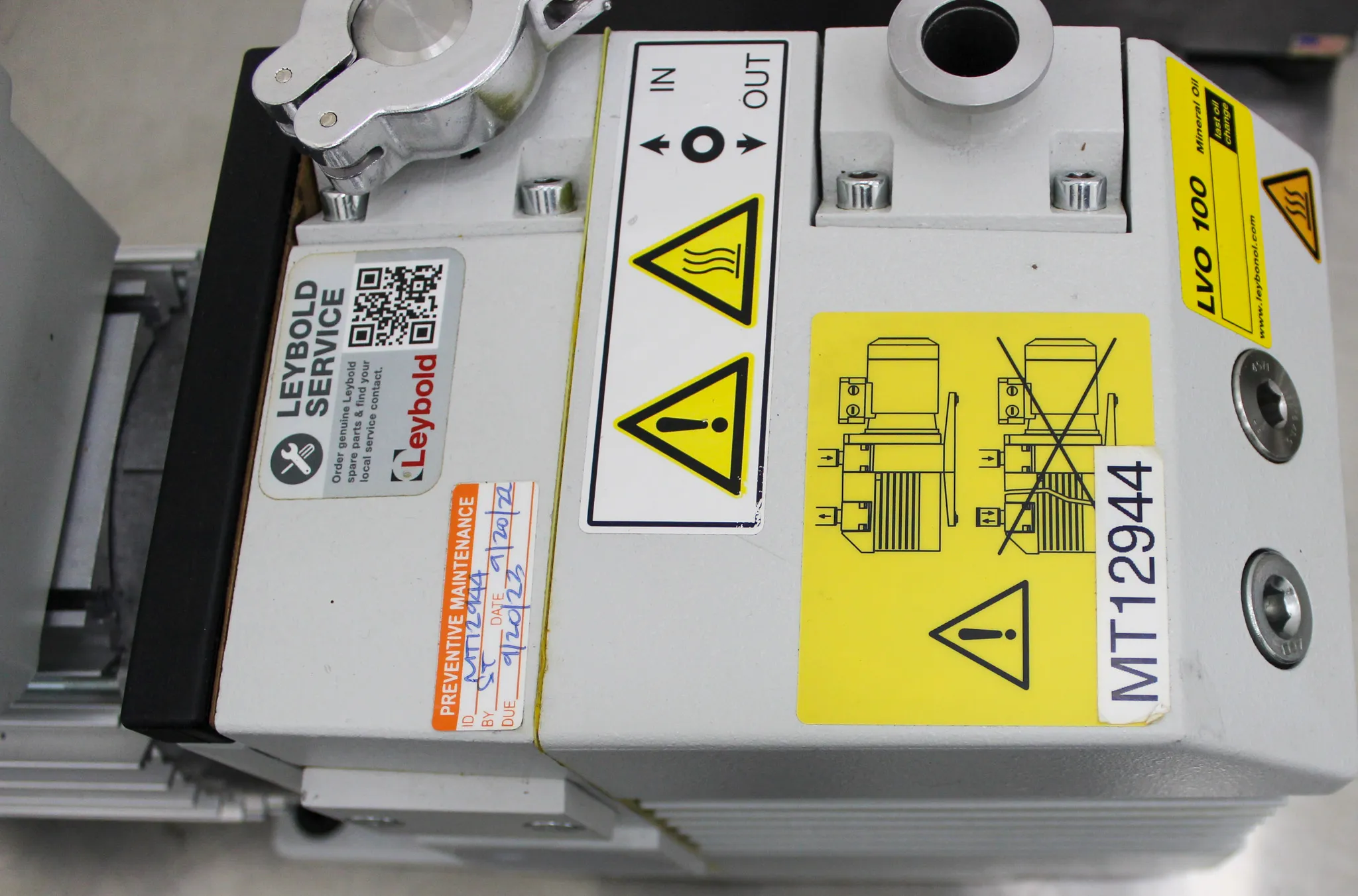 Leybold Trivac Vacuum Pump D4B