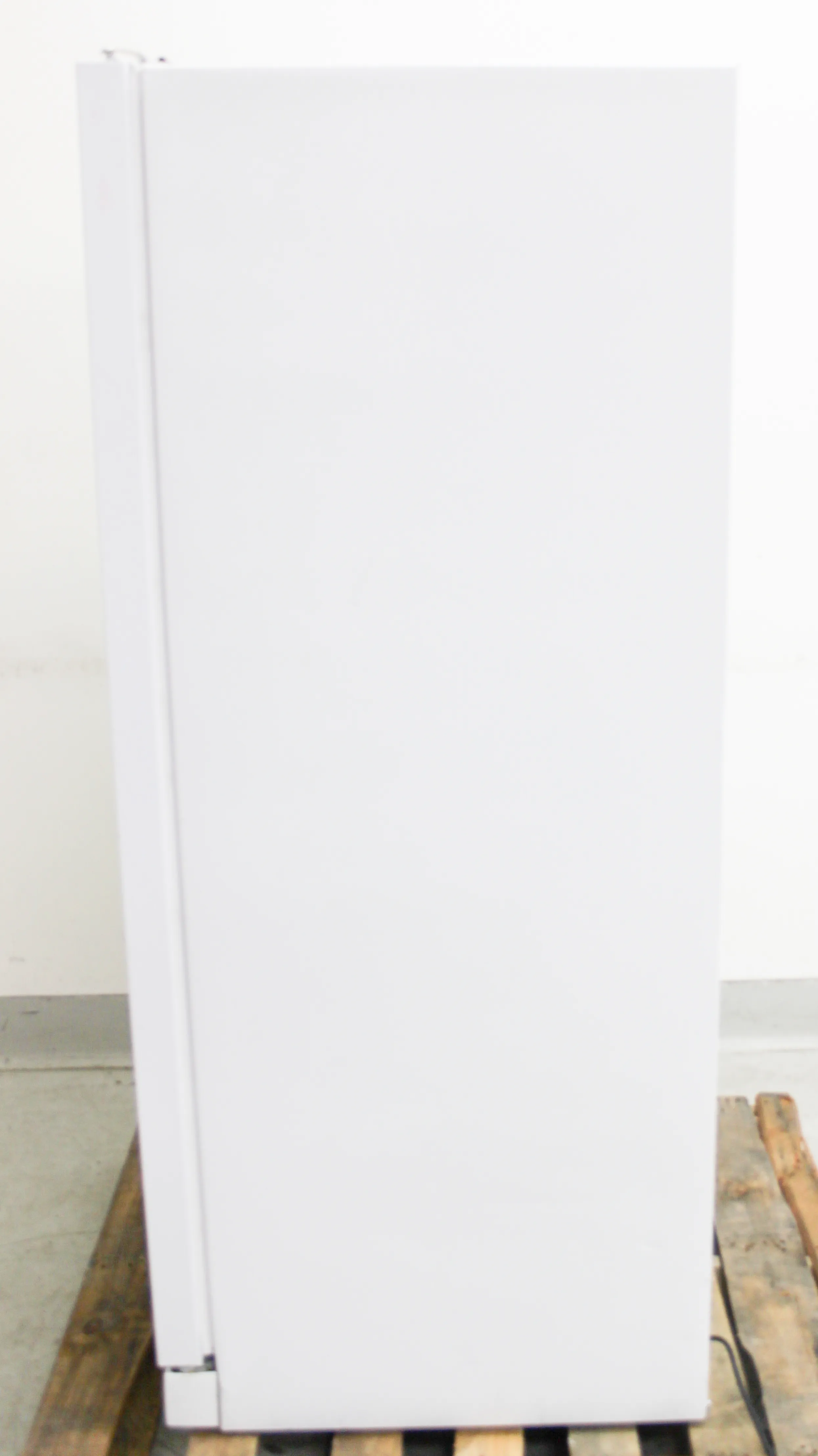 Frigidaire 17.4 Cu. Ft. Upright Freezer Model FFFU17M1QWA