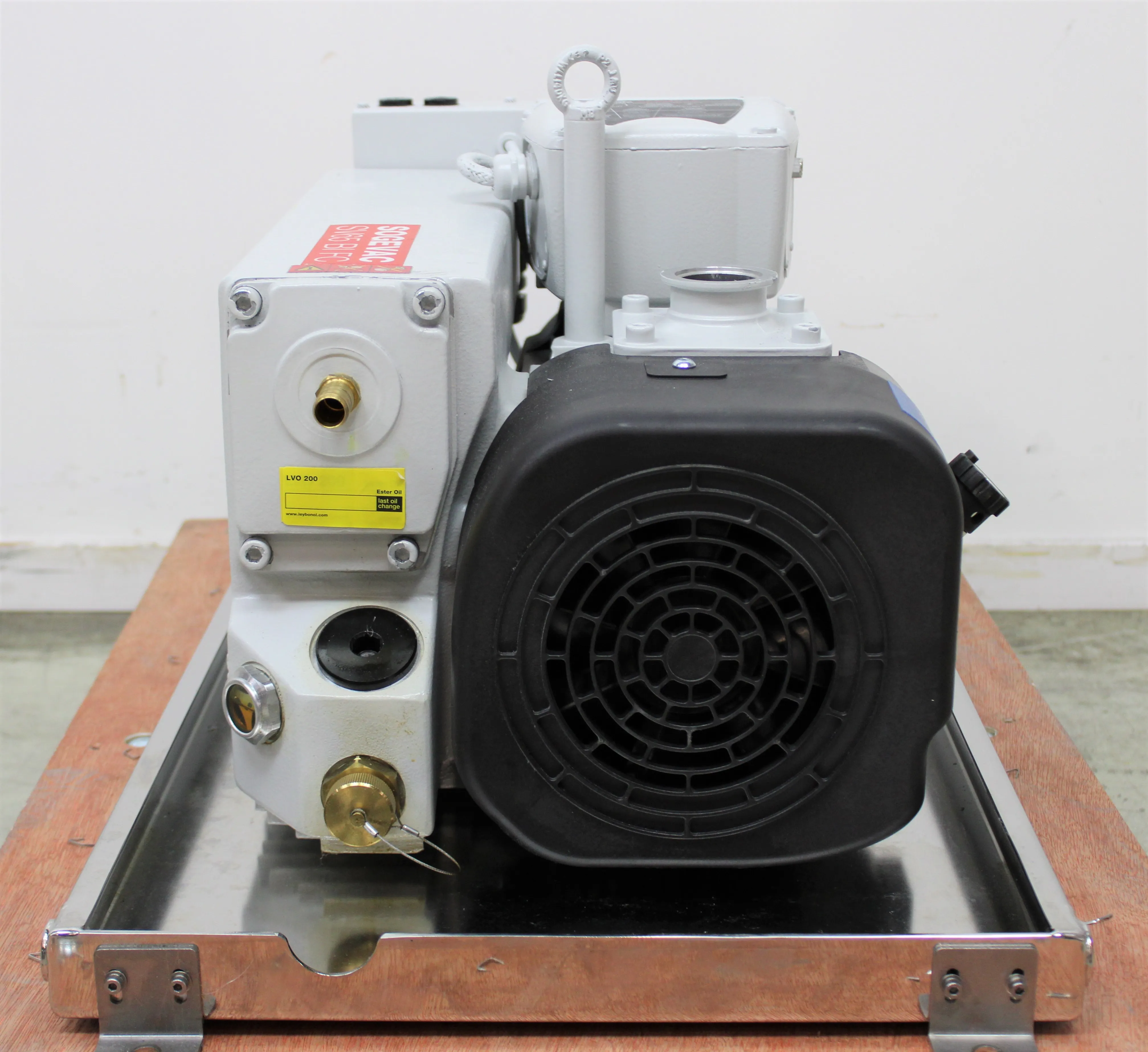 LEYBOLD SOGEVAC SV65 BI FC Rotary Vane Vacuum Pump 200-240V Model: 960465V3001