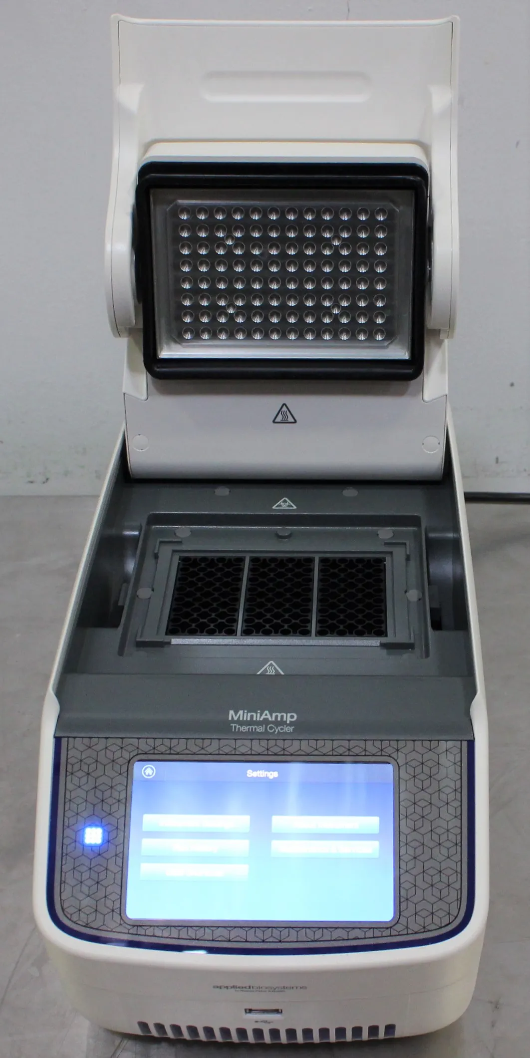 Applied Biosystems MiniAmp Thermal Cycler A37028 PCR Machine High Throughput-Compatible