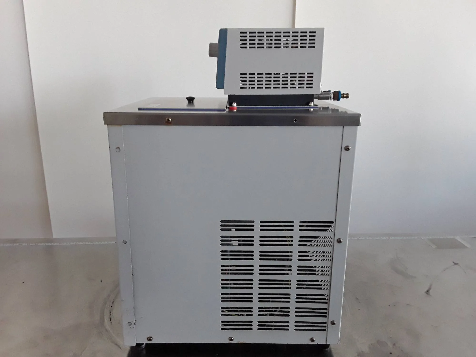 PolyScience 9712 Digital Circulator Heater Chiller -40 To 200 °C