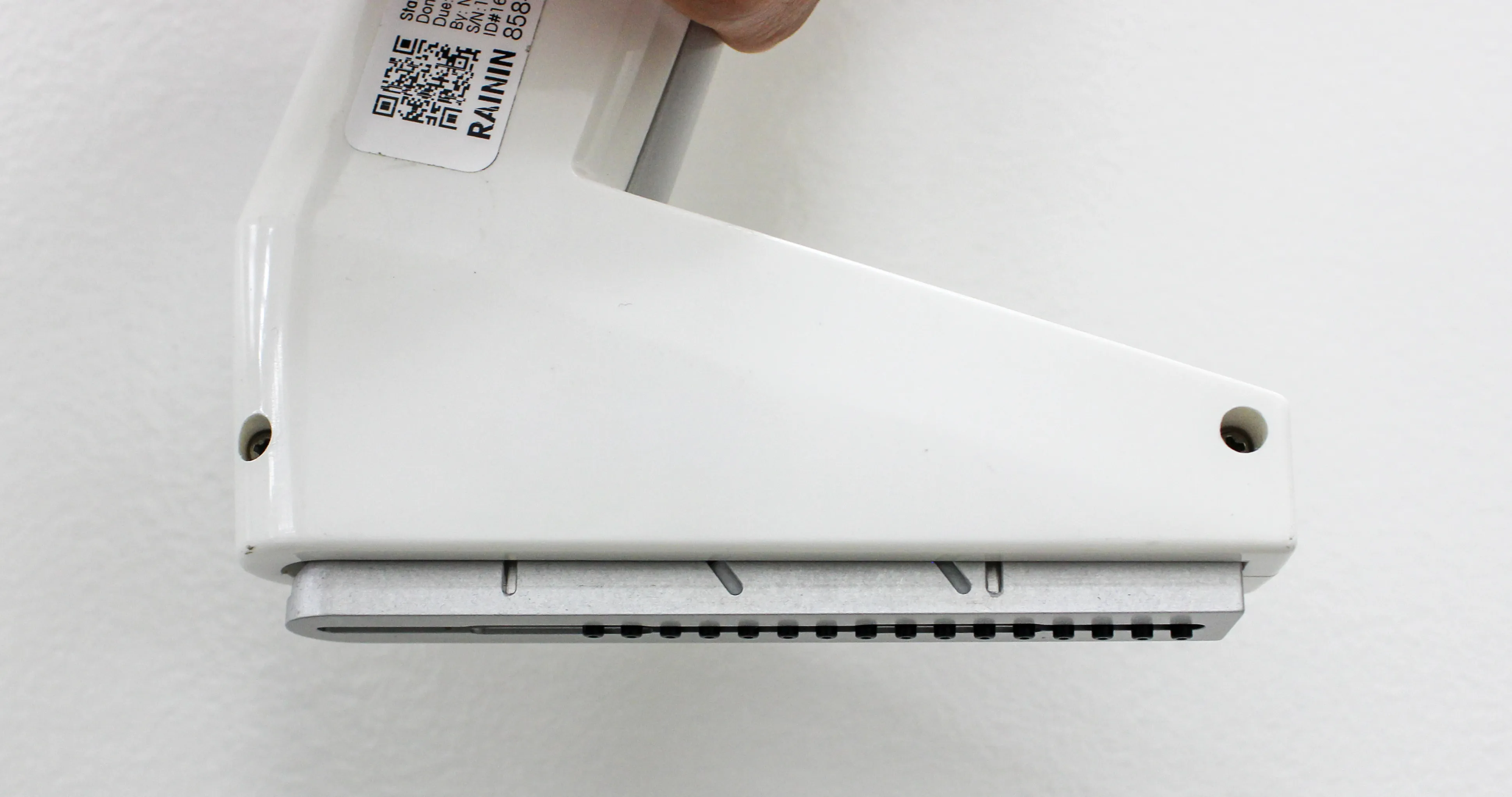 Matrix Impact Multichannel Electronic Pipette