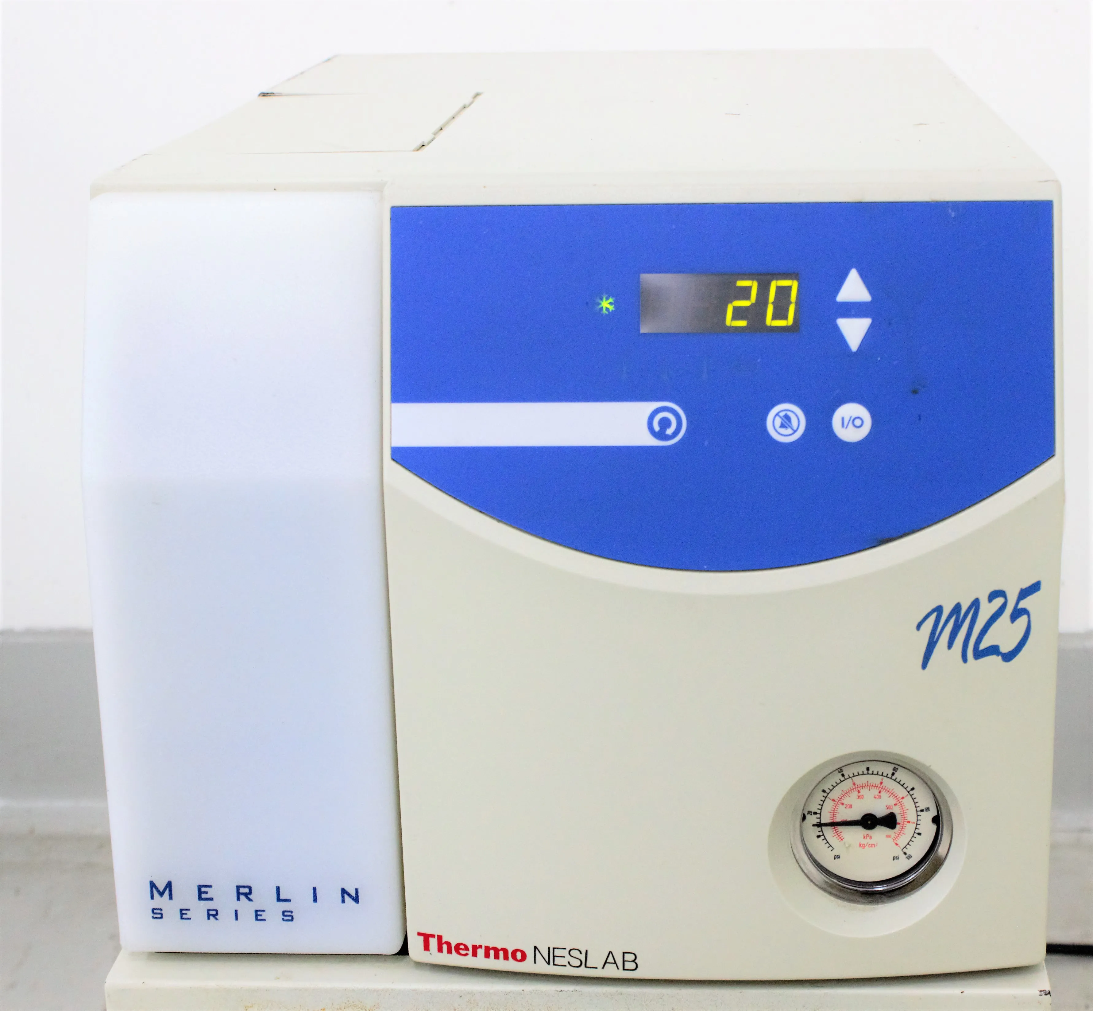 Thermo Neslab Merlin M25 Circulating Chiller