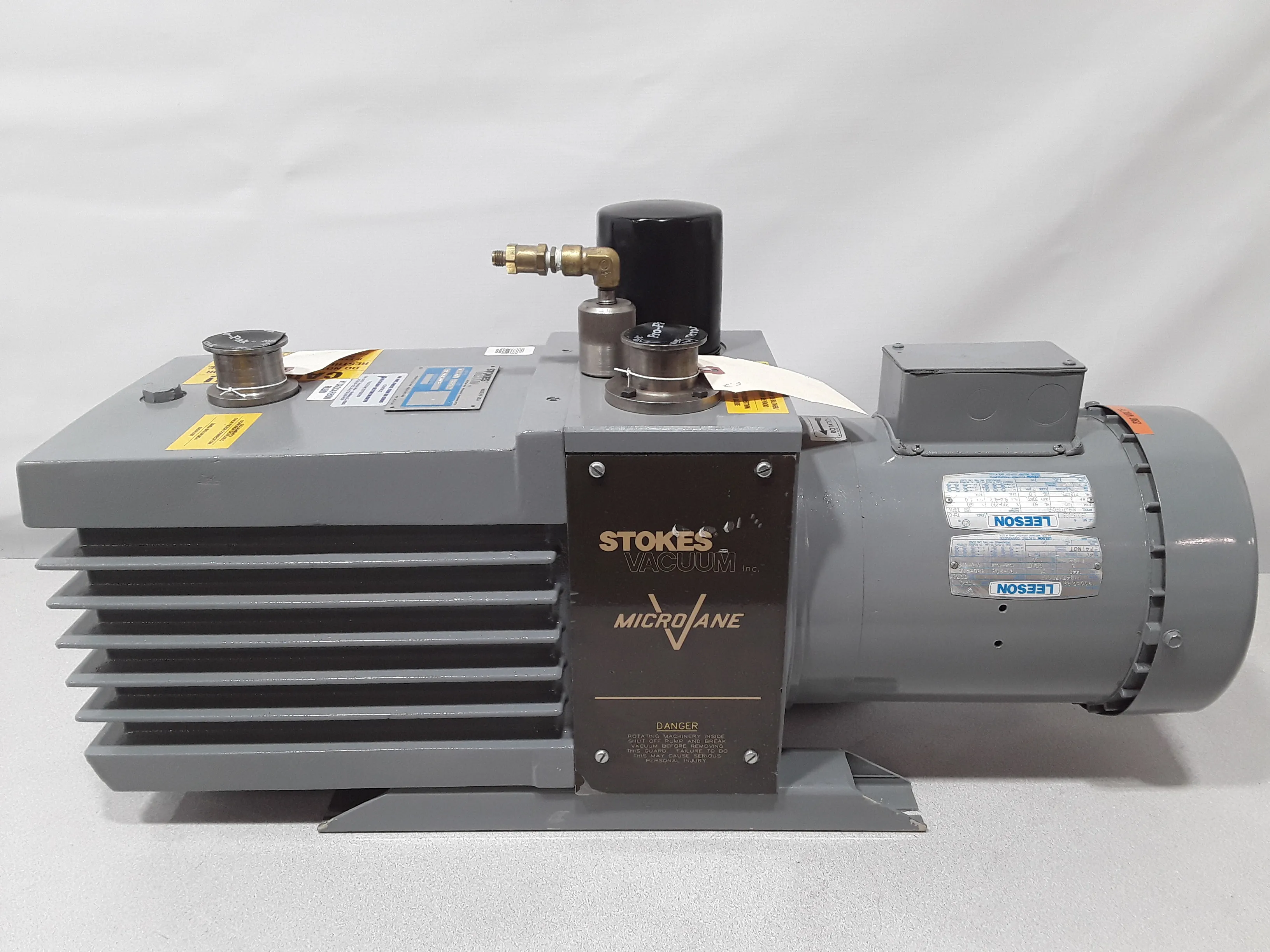 Stokes Vacuum Microvane 023-4 55CFM Pump W/ Reed Type Exhaust Valve 3HP/ 1740RPM