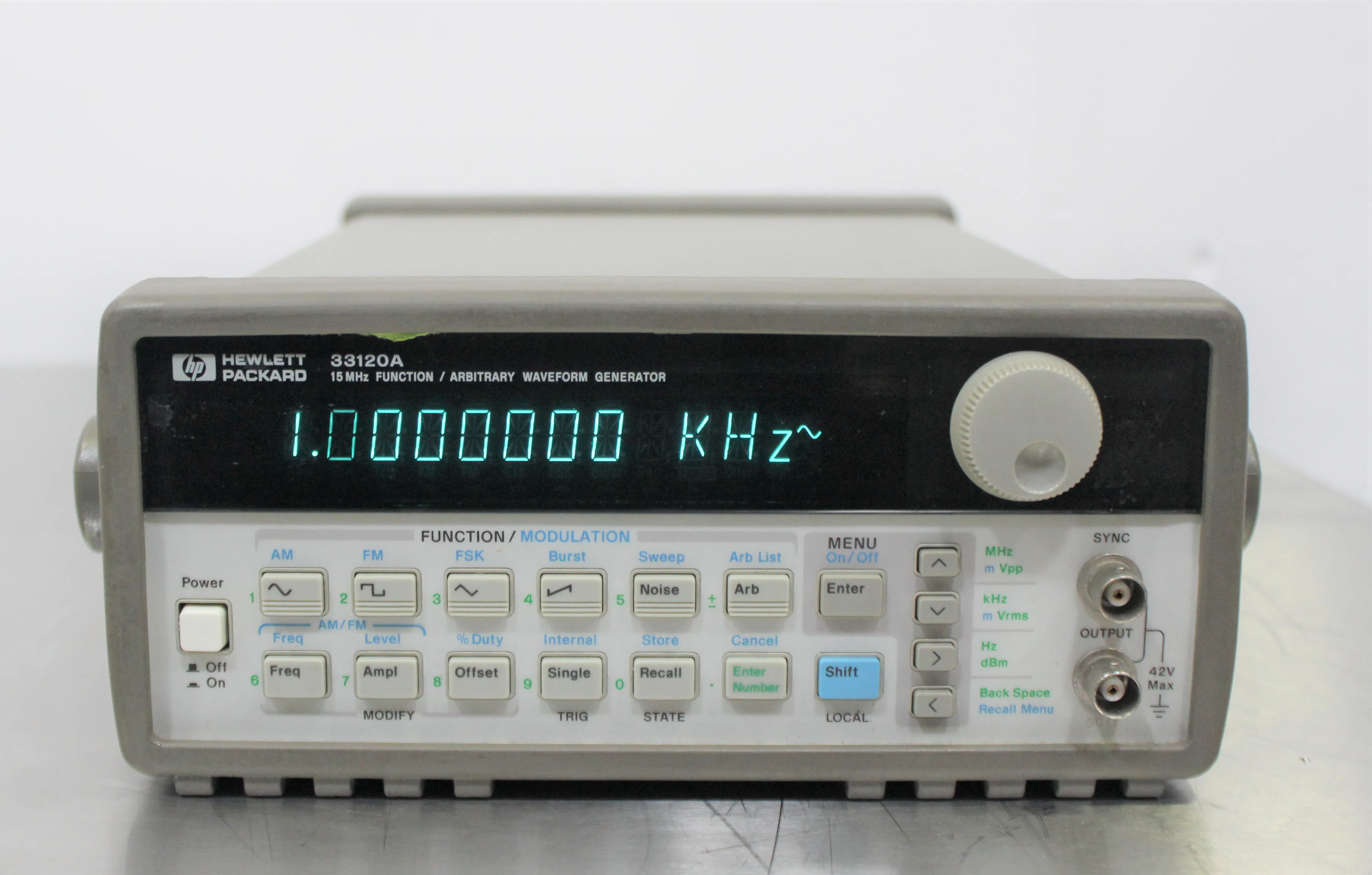Hewlett Packard 33120A Function/Arbitrary Waveform Generator