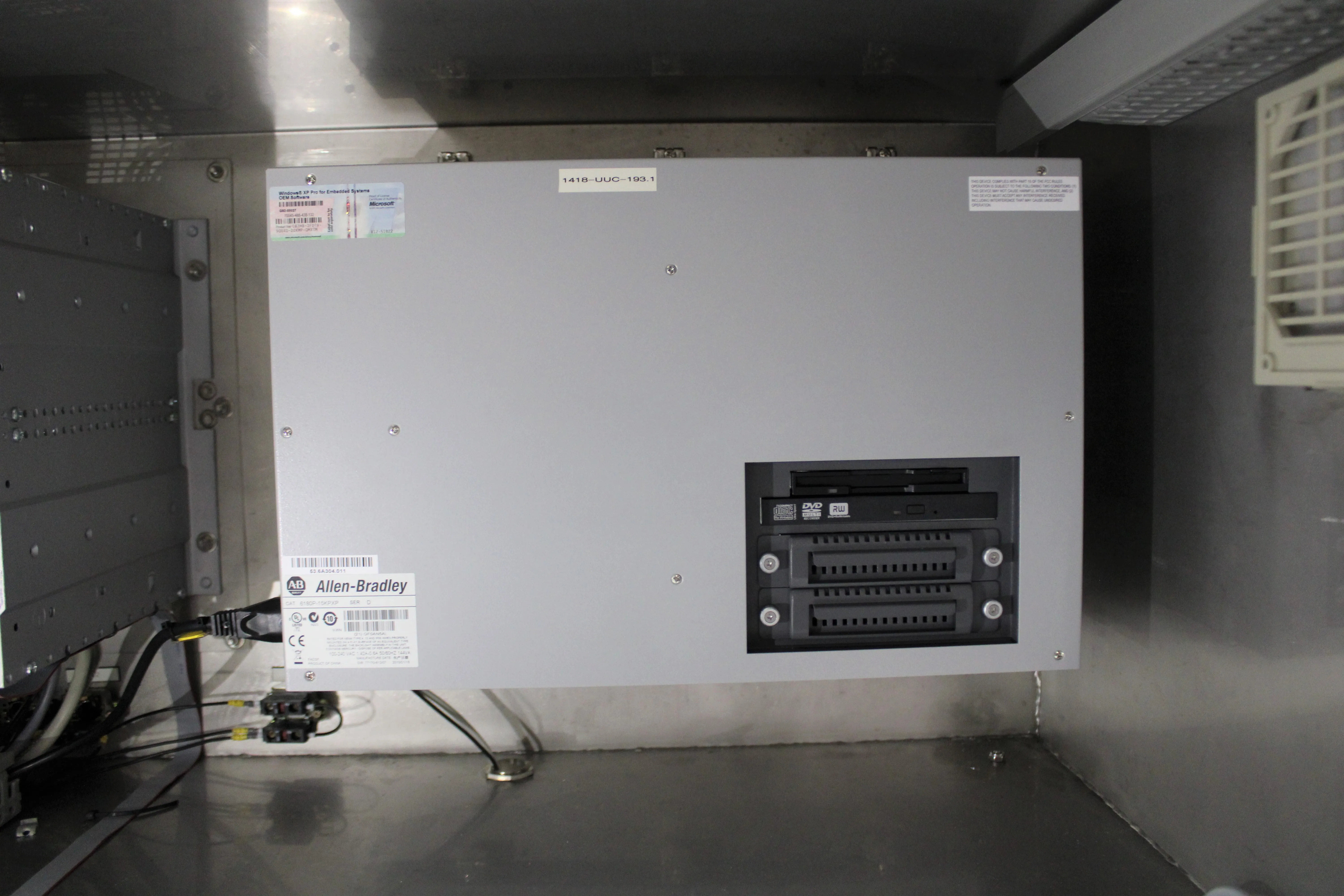 Amersham Pharmacia Biotech Liquid Chromatography System 1418 - For Parts or Not Working