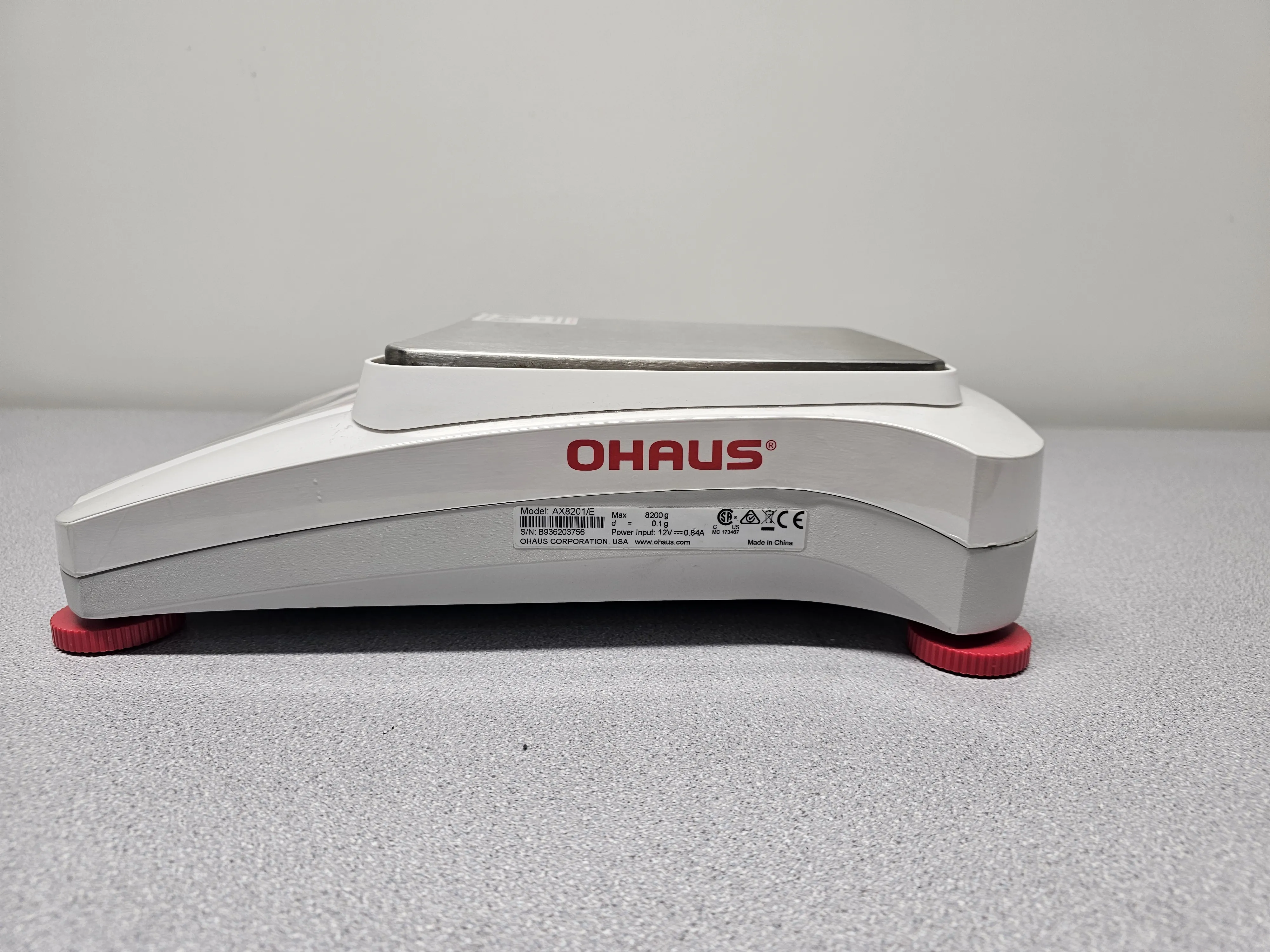 Ohaus AX8201/E Precision Balance