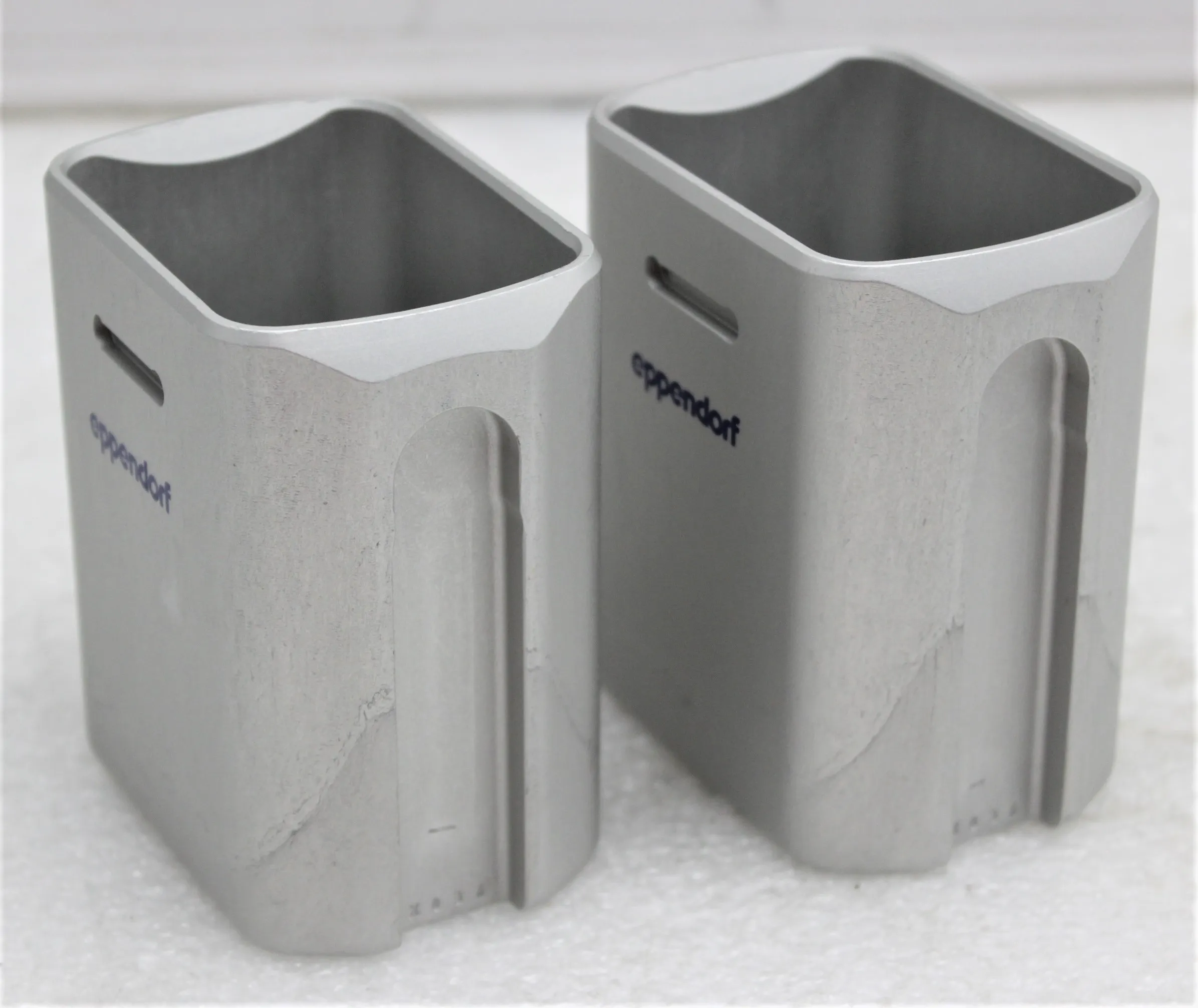 Eppendorf 250ml Rectangular Buckets - Swing-out Centrifuge Rotor Accessory
