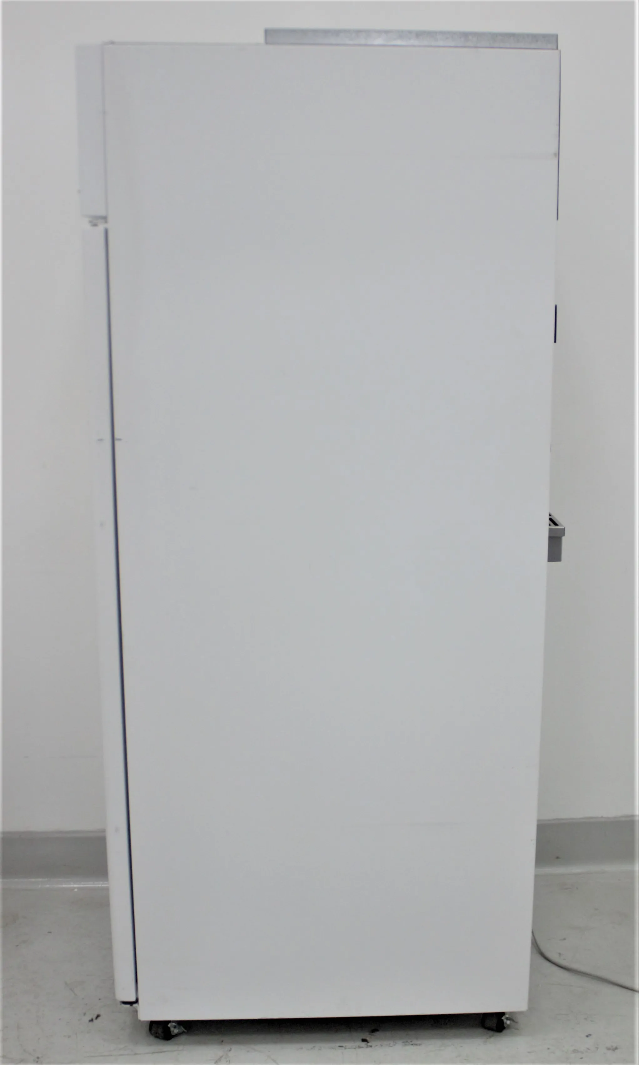 Helmer Horizon Series HLF125 Laboratory Freezer