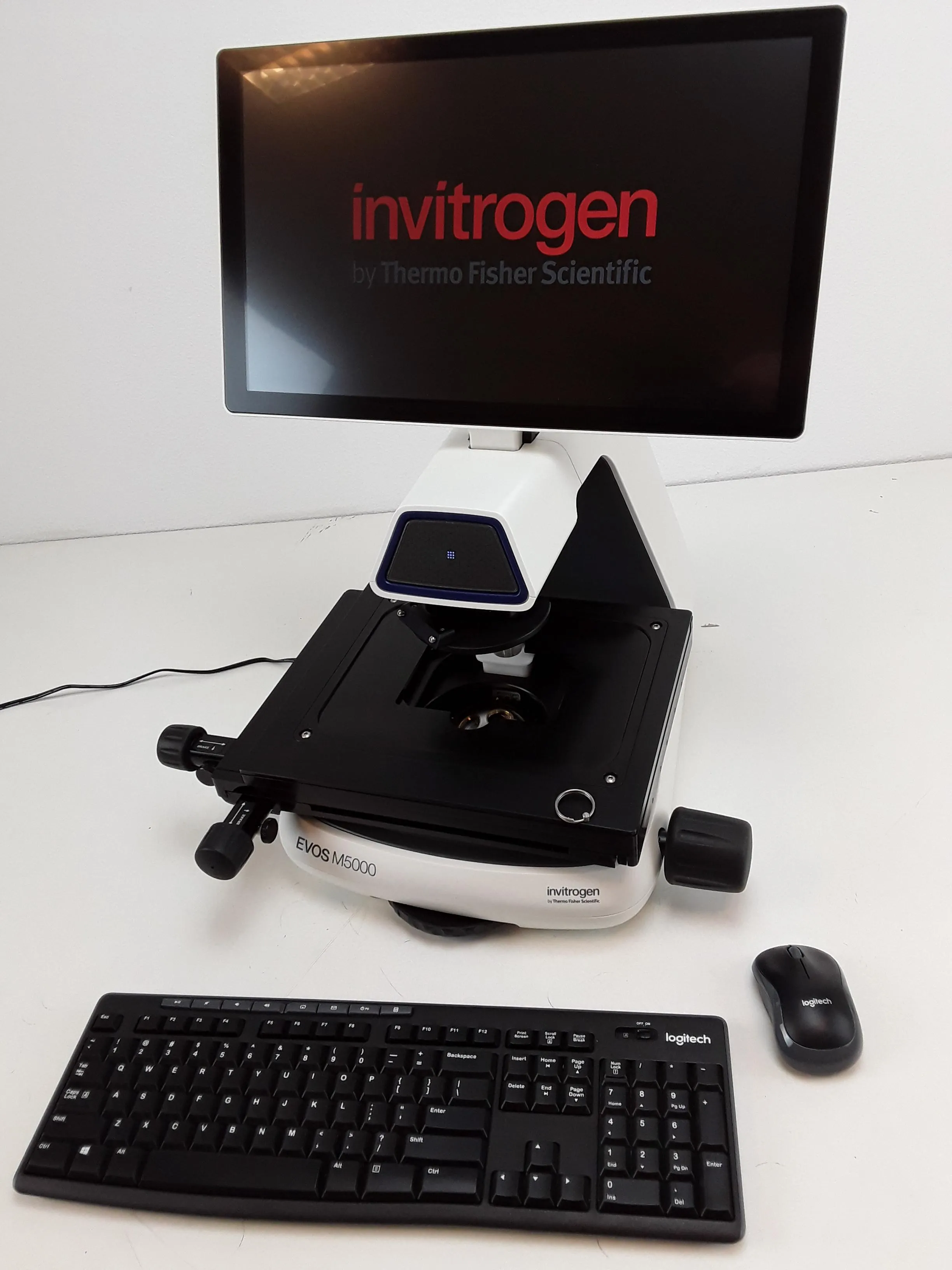 Invitrogen EVOS M5000 Fluorescence Microscope