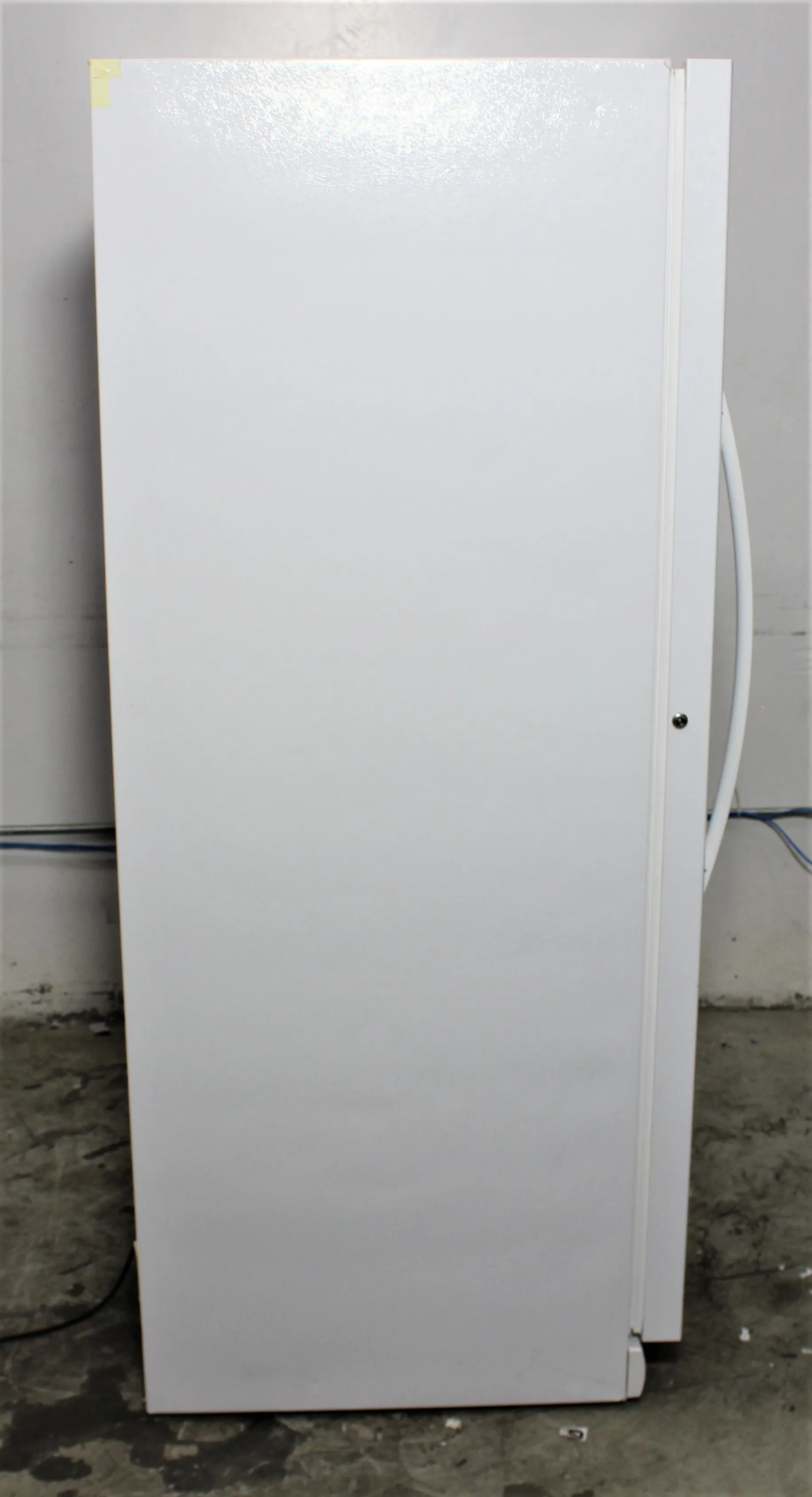 Kenmore 20.9 cu. ft. Freezerless Refrigerator 210424 - Class 1 Used Refrigerator