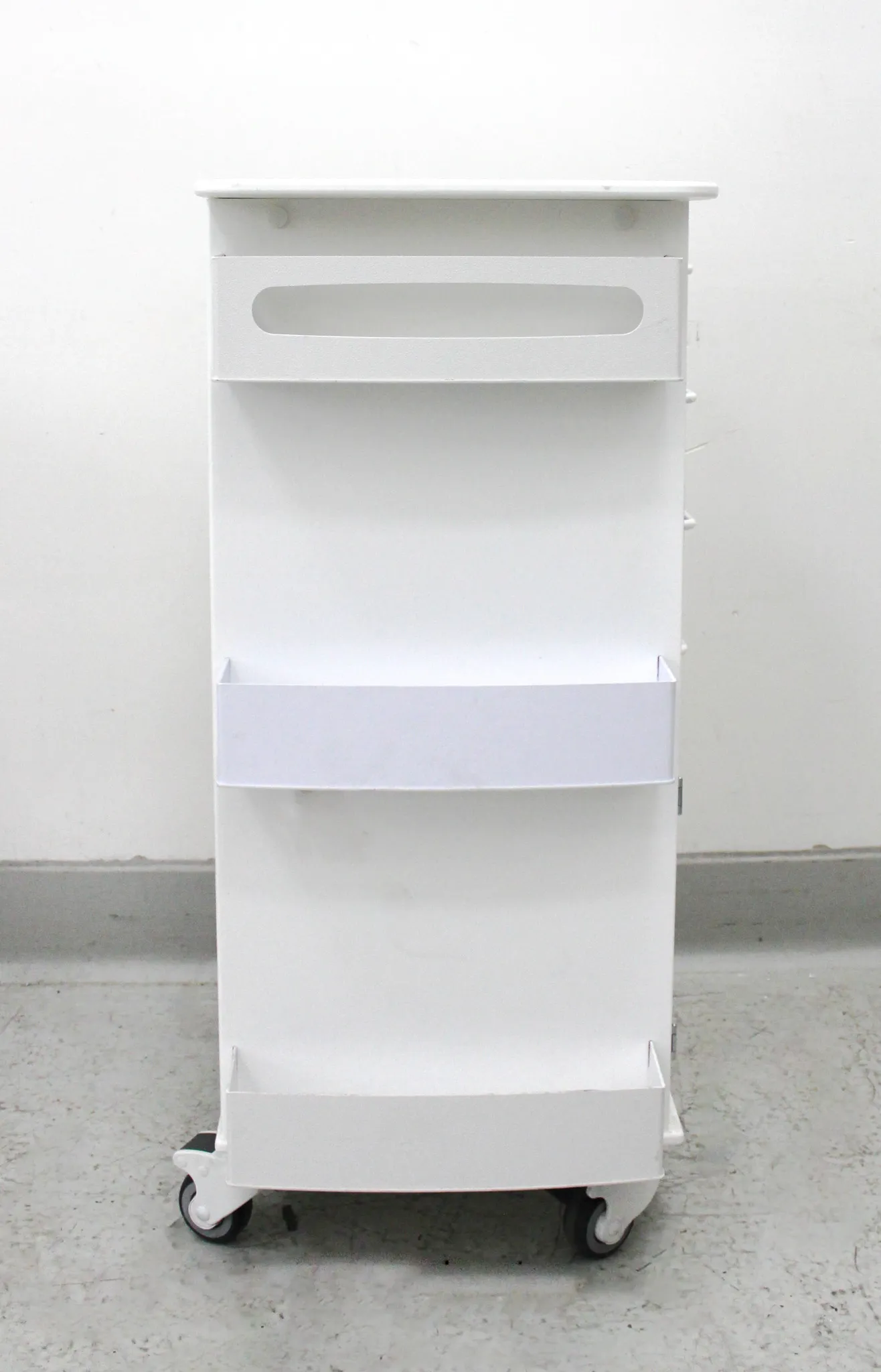 VWR MRI Core DX Lab Cart HDPE