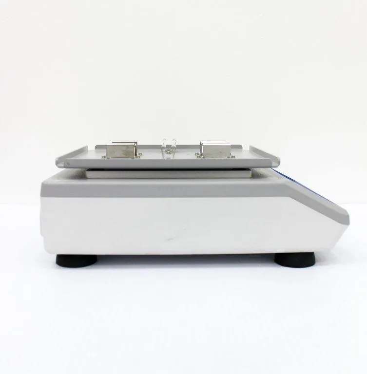 Thermo Scientific 88882005 Digital Microplate Shaker
