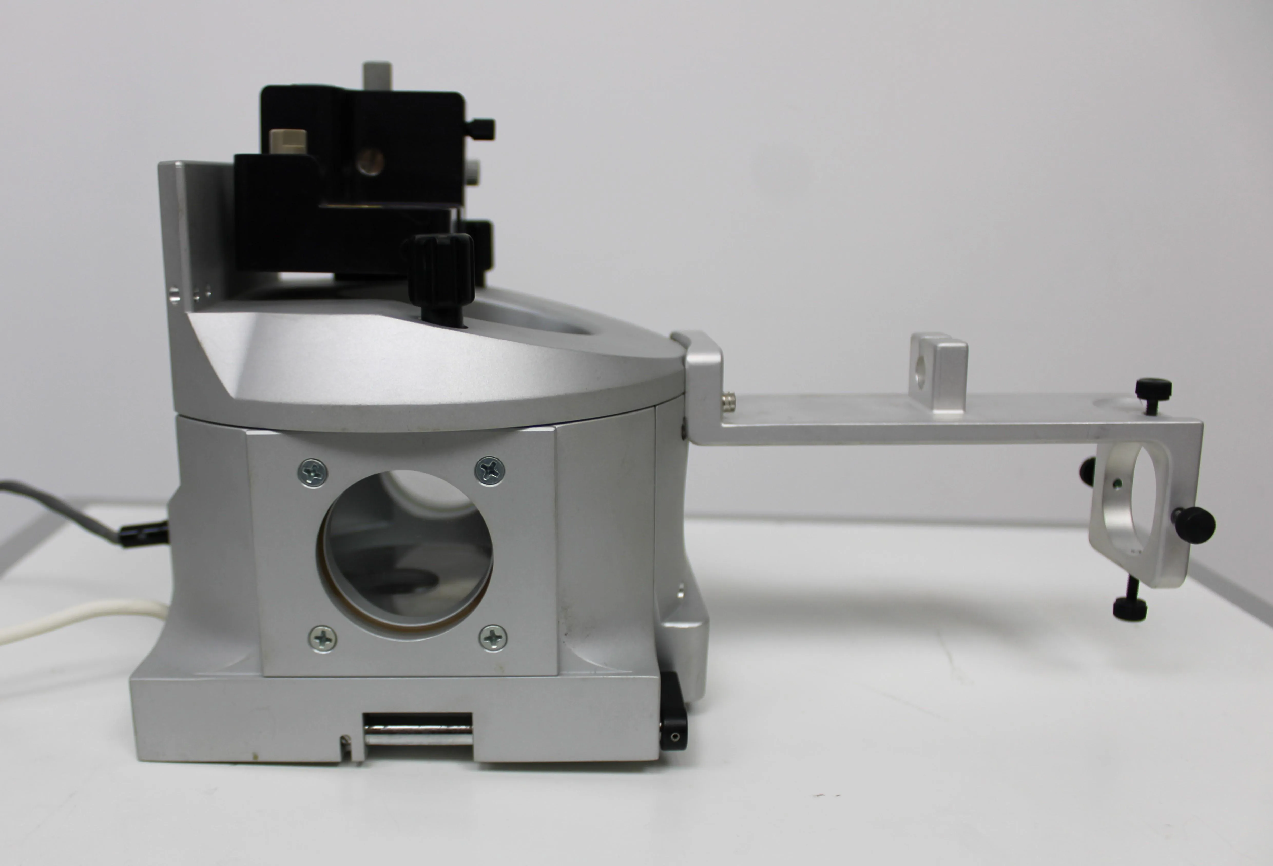 PulnixTM-200 Laboratory Equipment with Accessories