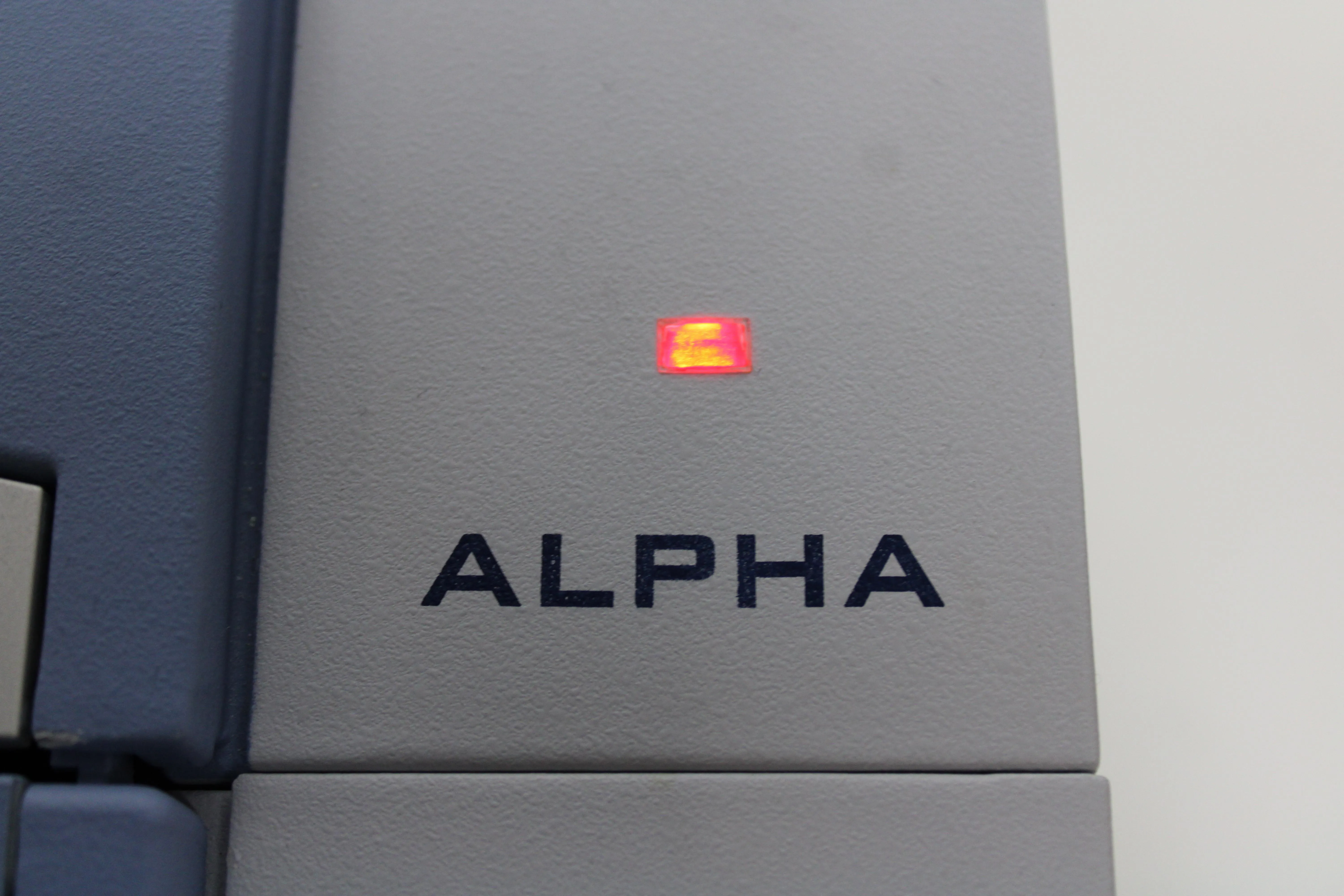 Bruker ALPHA II Spectrometer