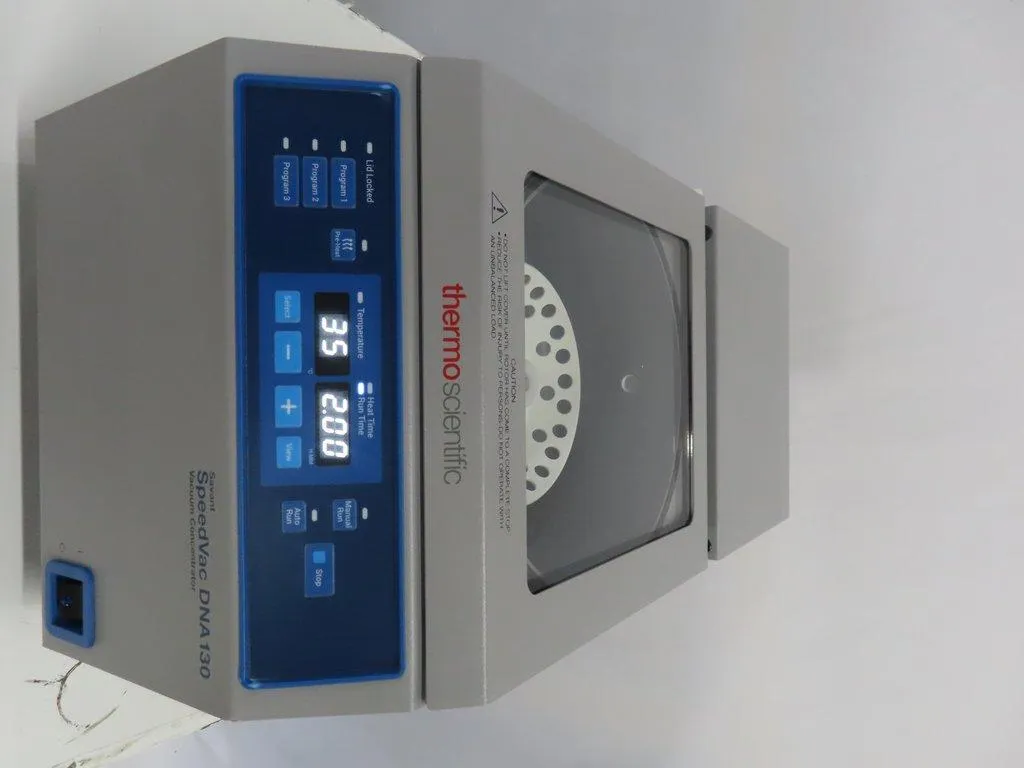 Thermo Scientific DNA SpeedVac System DNA 130-230 Evaporator