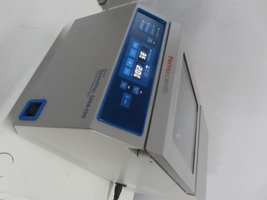 Thermo Scientific DNA SpeedVac System DNA 130-230 Evaporator