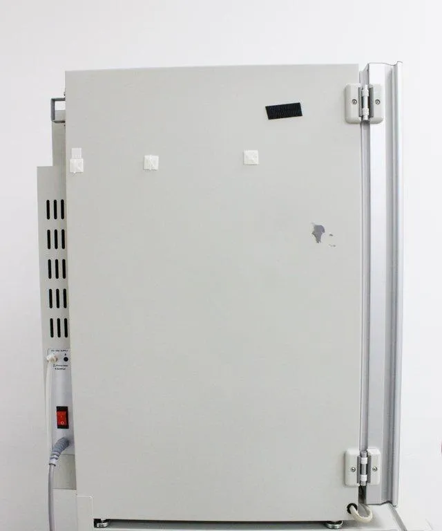 Panasonic MCO-19AICUV-PA CO2 Incubator 120V 60Hz Includes Power Cord