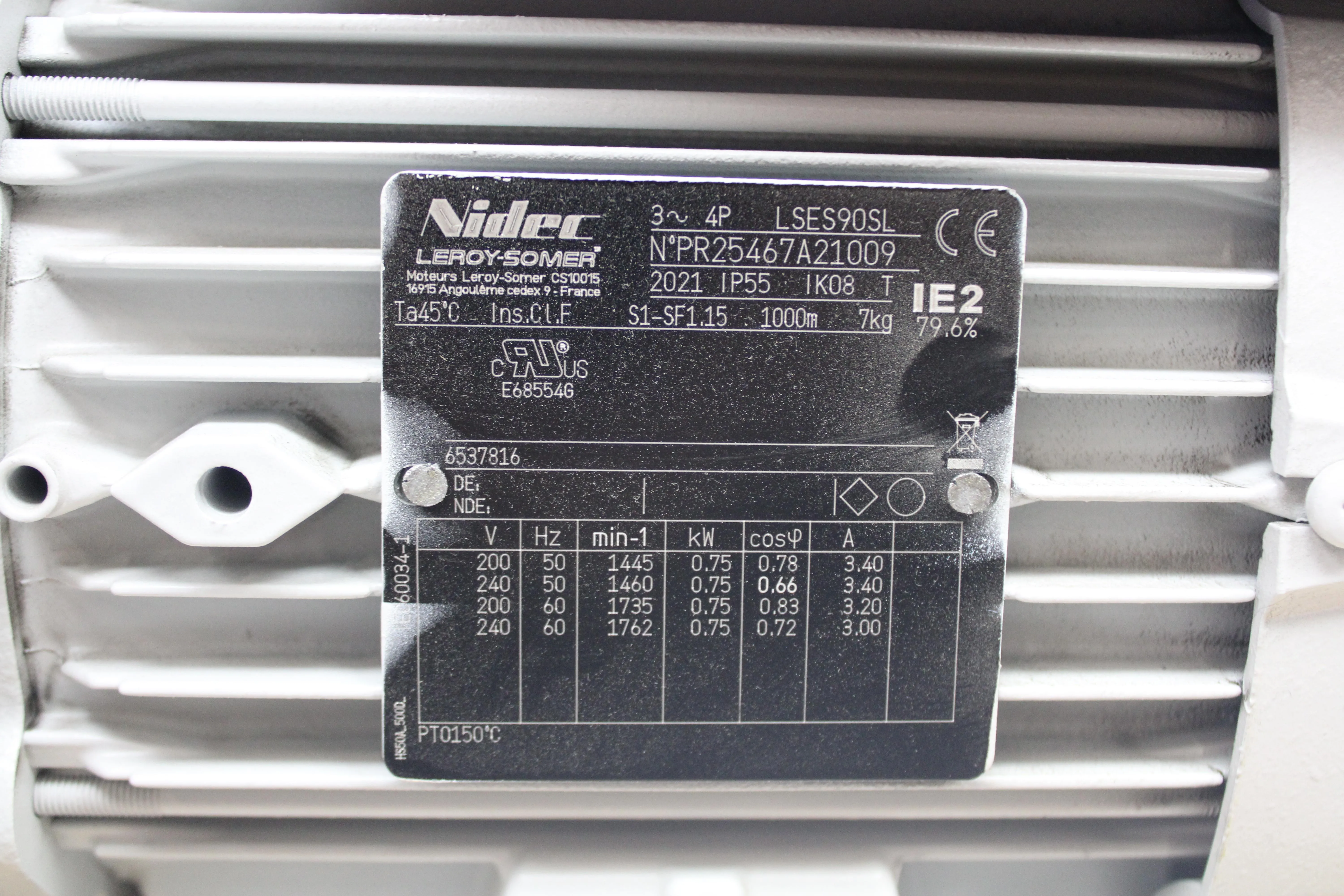 Leybold Sogevac SV65BIFC Vacuum Pump