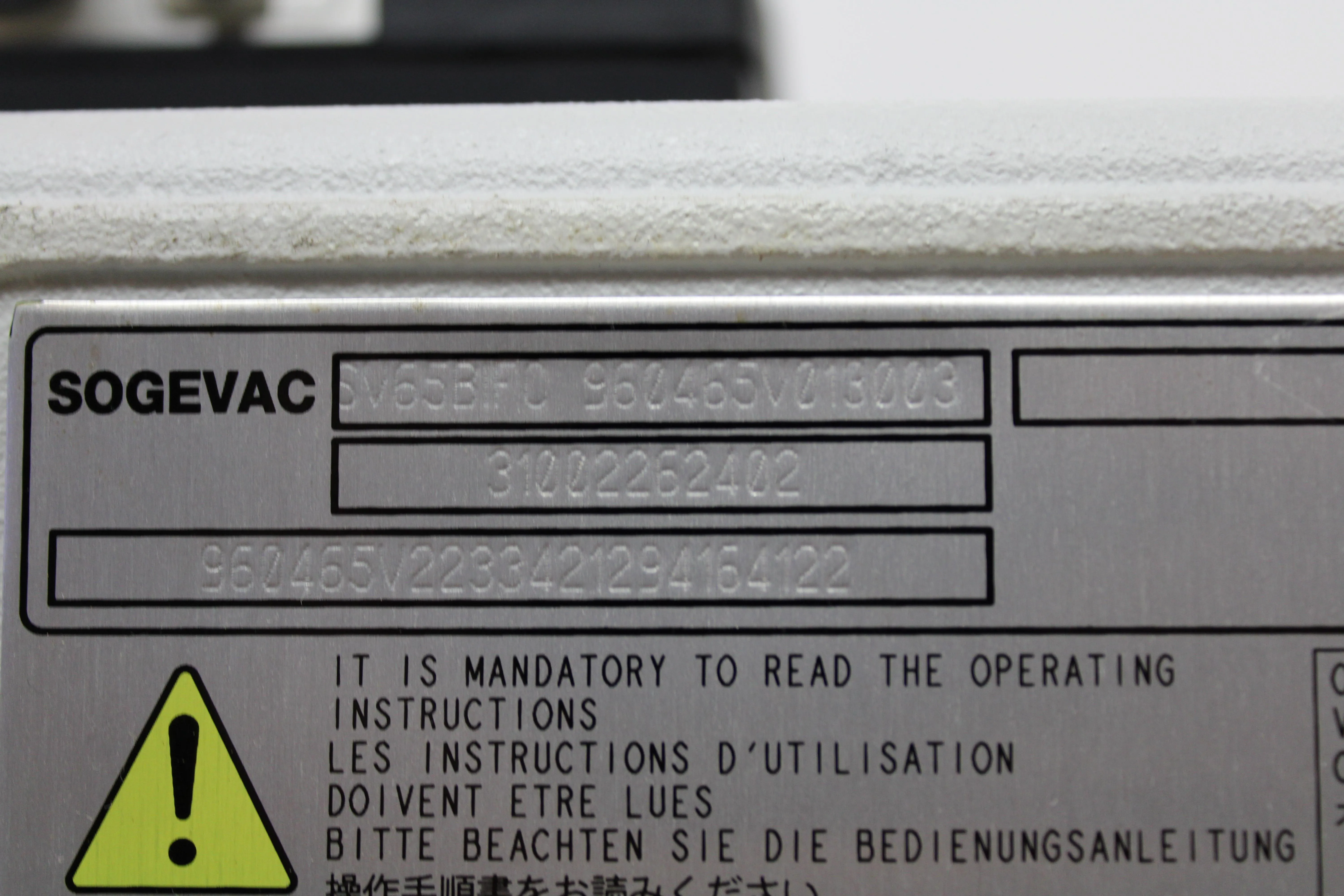Leybold Sogevac SV65BIFC Vacuum Pump