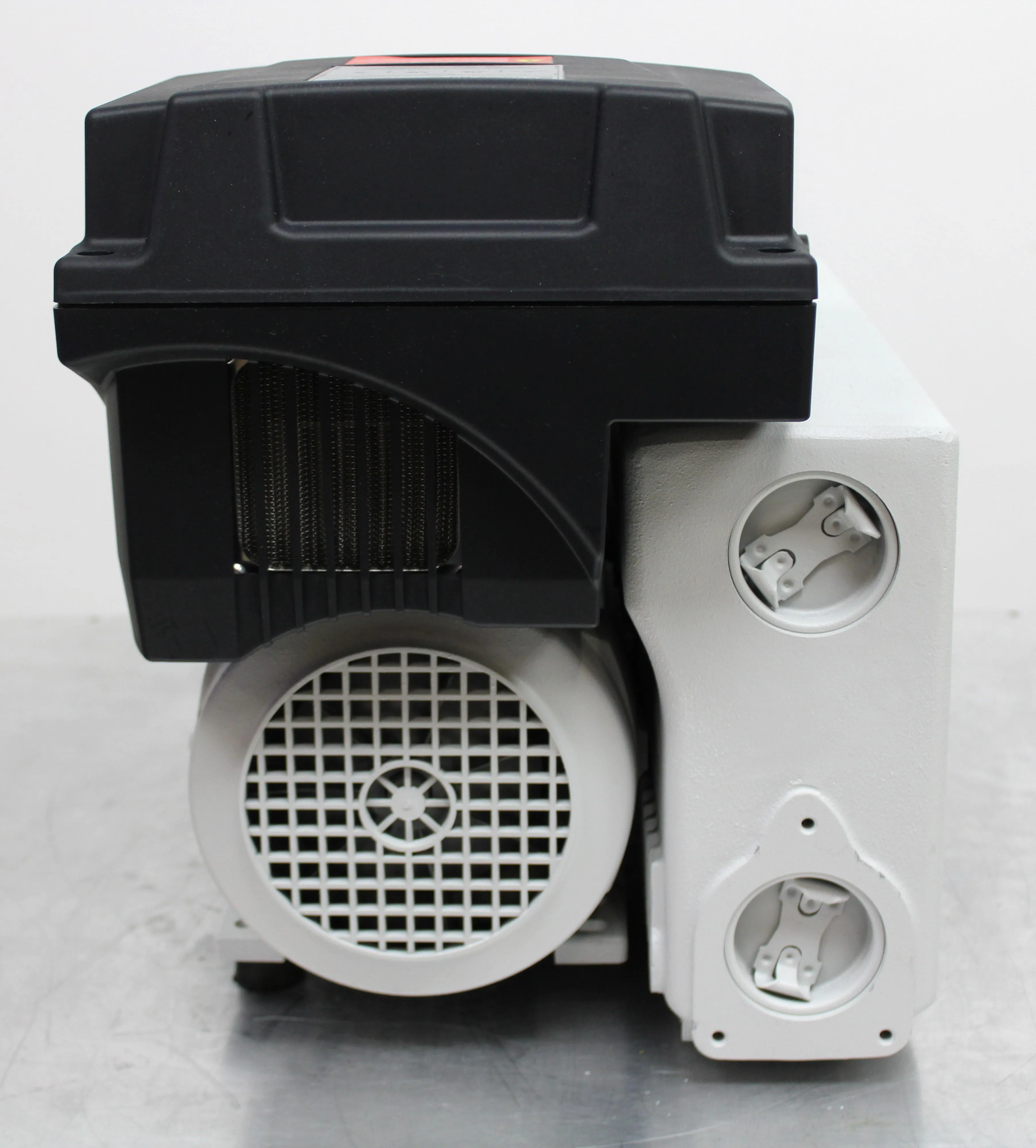 Leybold SV65BIFC Vacuum Pump SV65BIFC Compact Design Low Noise Reliable